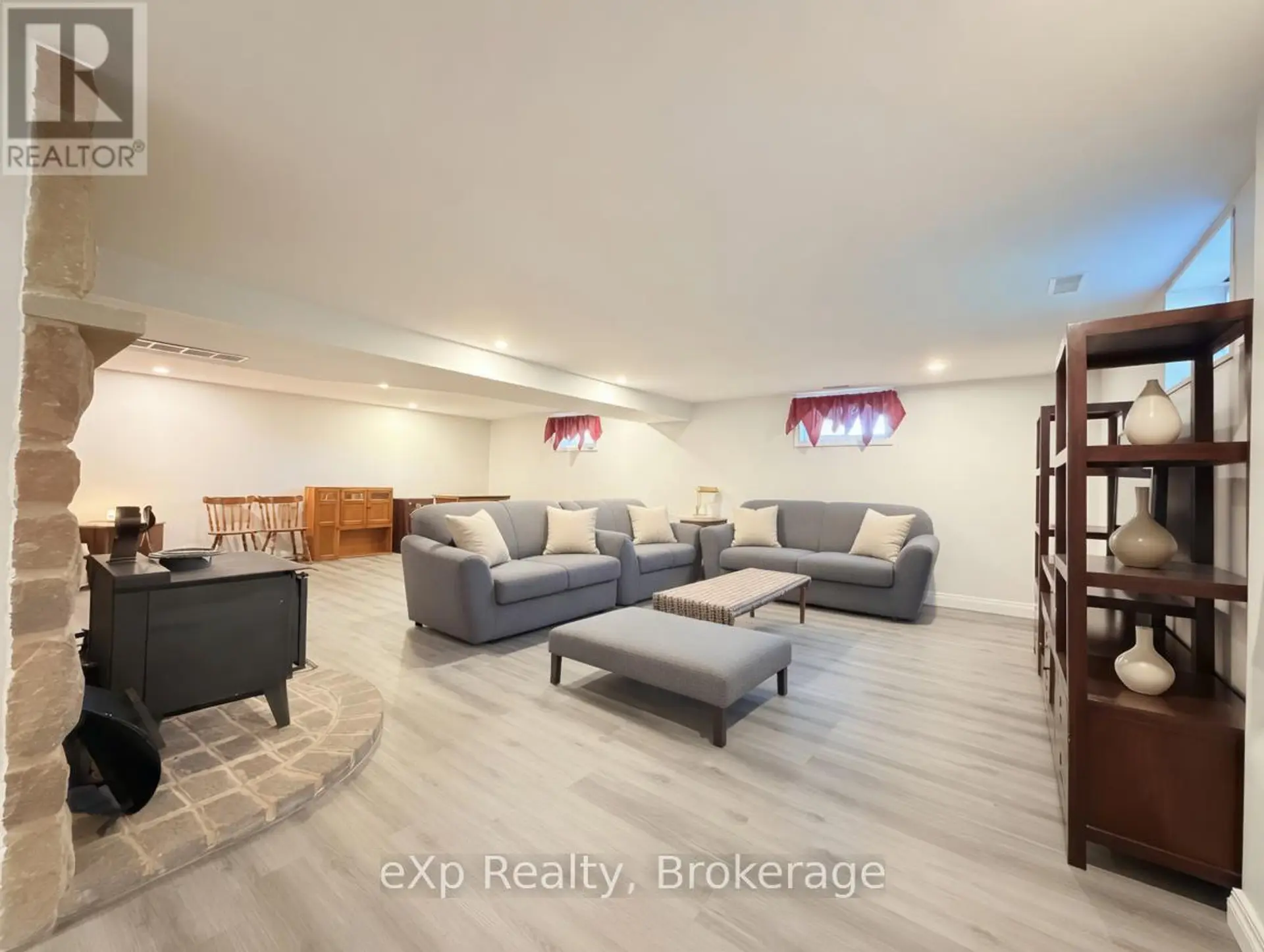 341013 GREY ROAD 28 - Image 10
