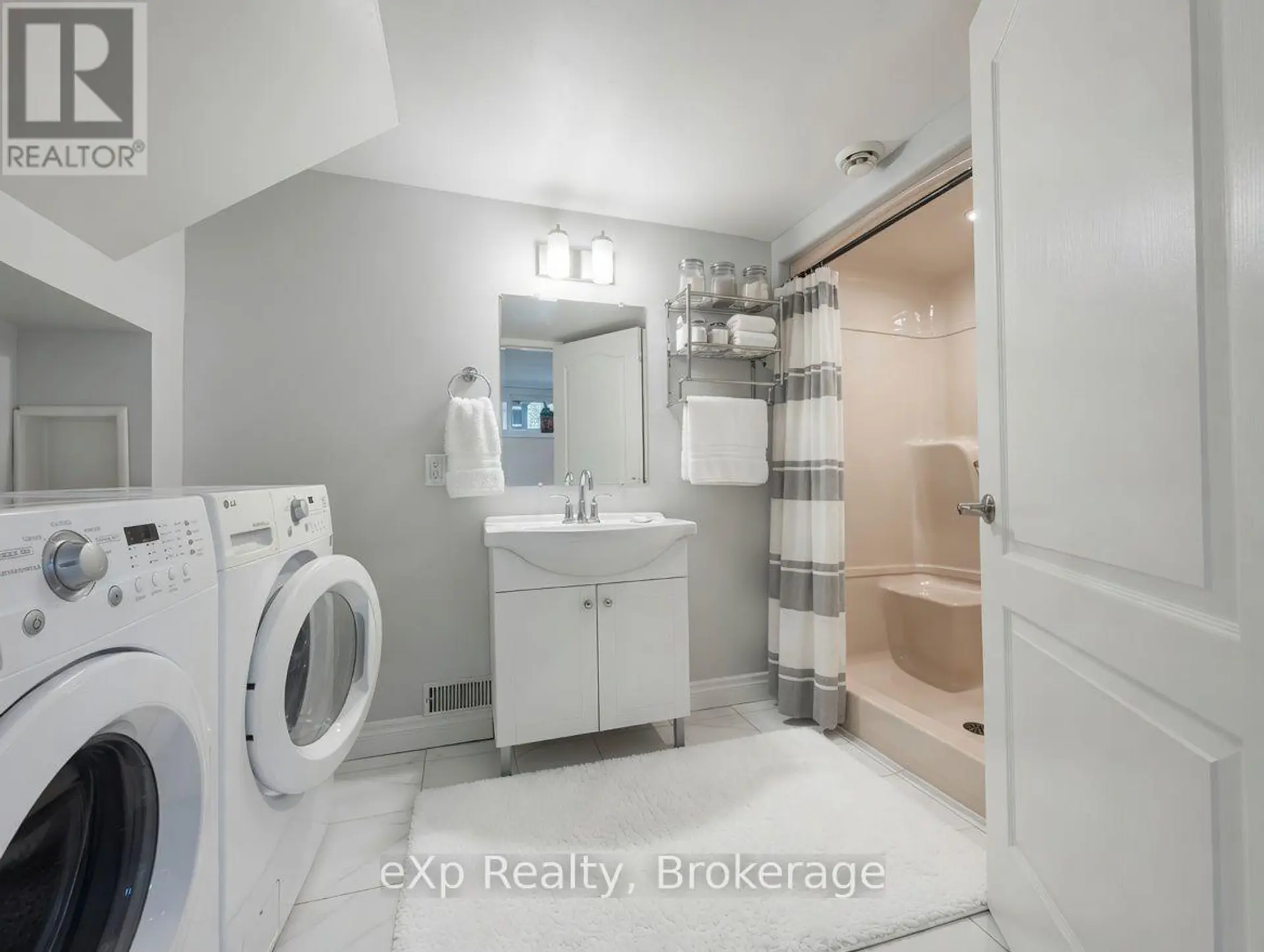 341013 GREY ROAD 28 - Image 11