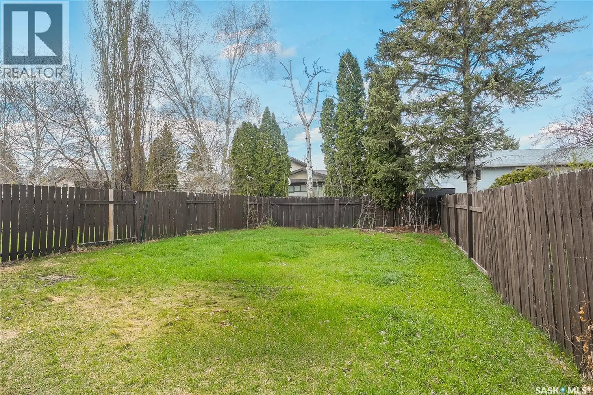 839 Kingsmere BOULEVARD - Image 16