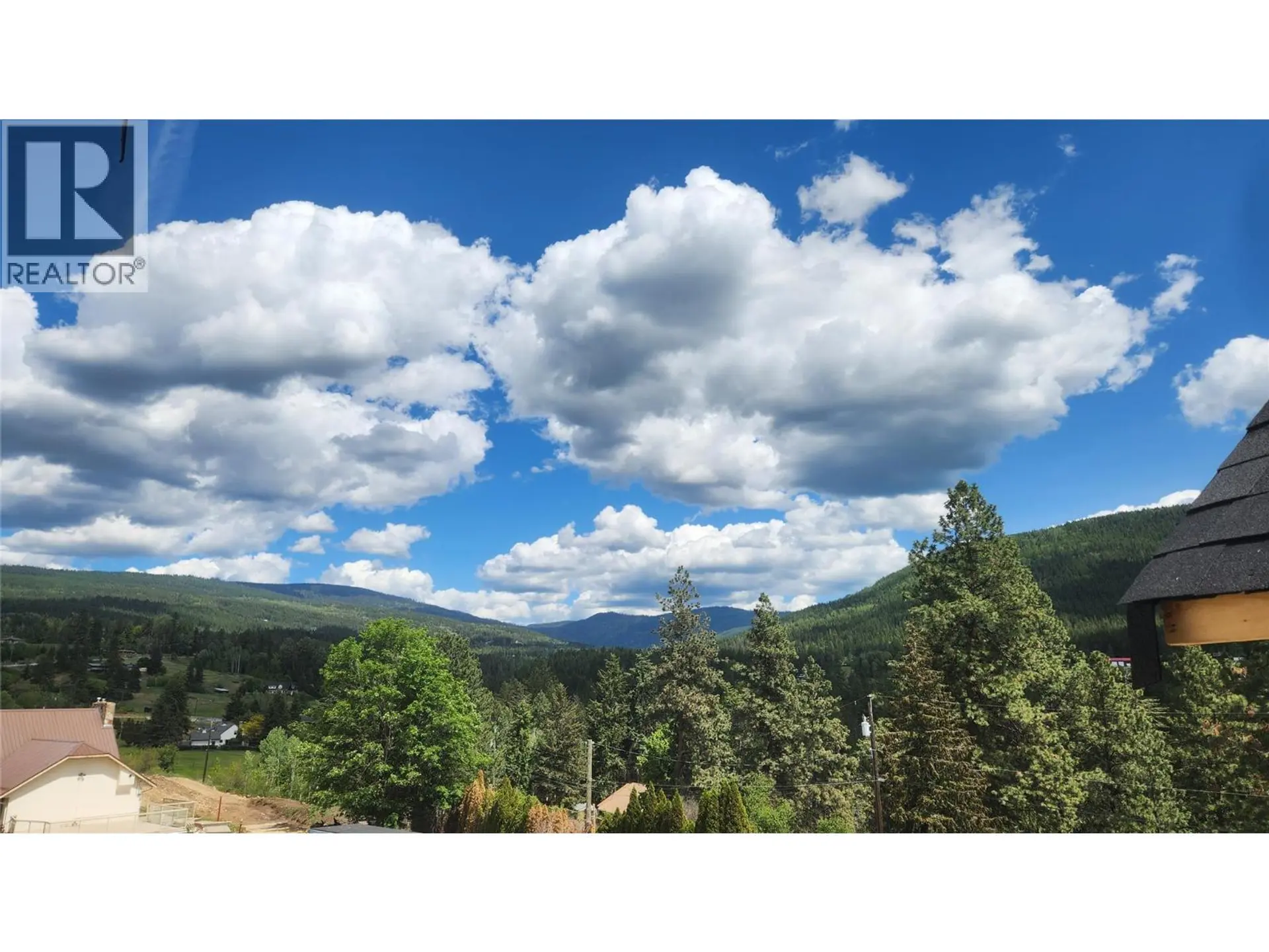#26 7110 Bates Road - Image 11