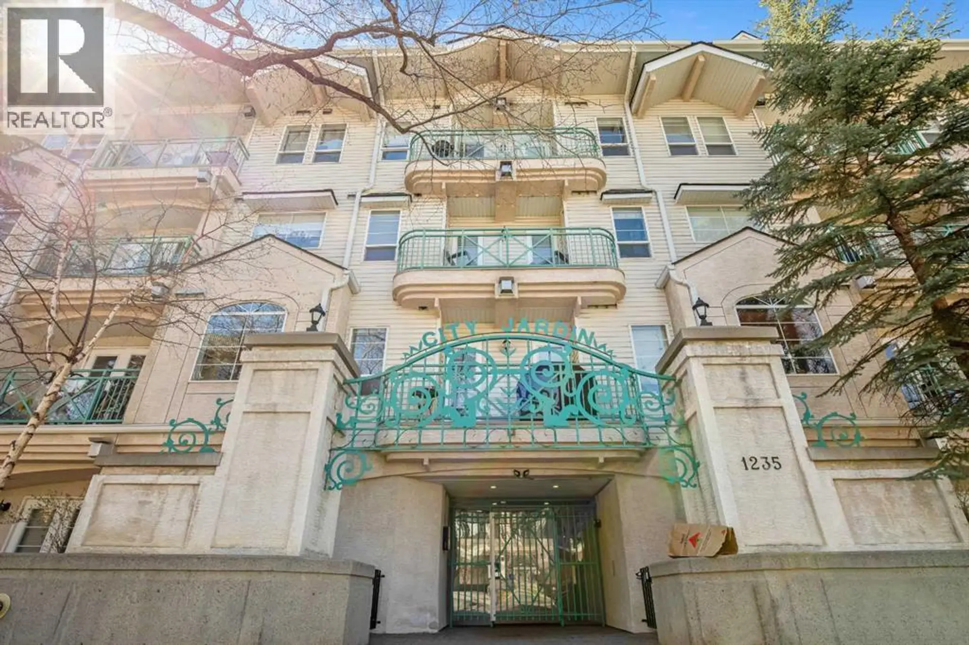 #207 1235 13 Avenue SW - Image 1