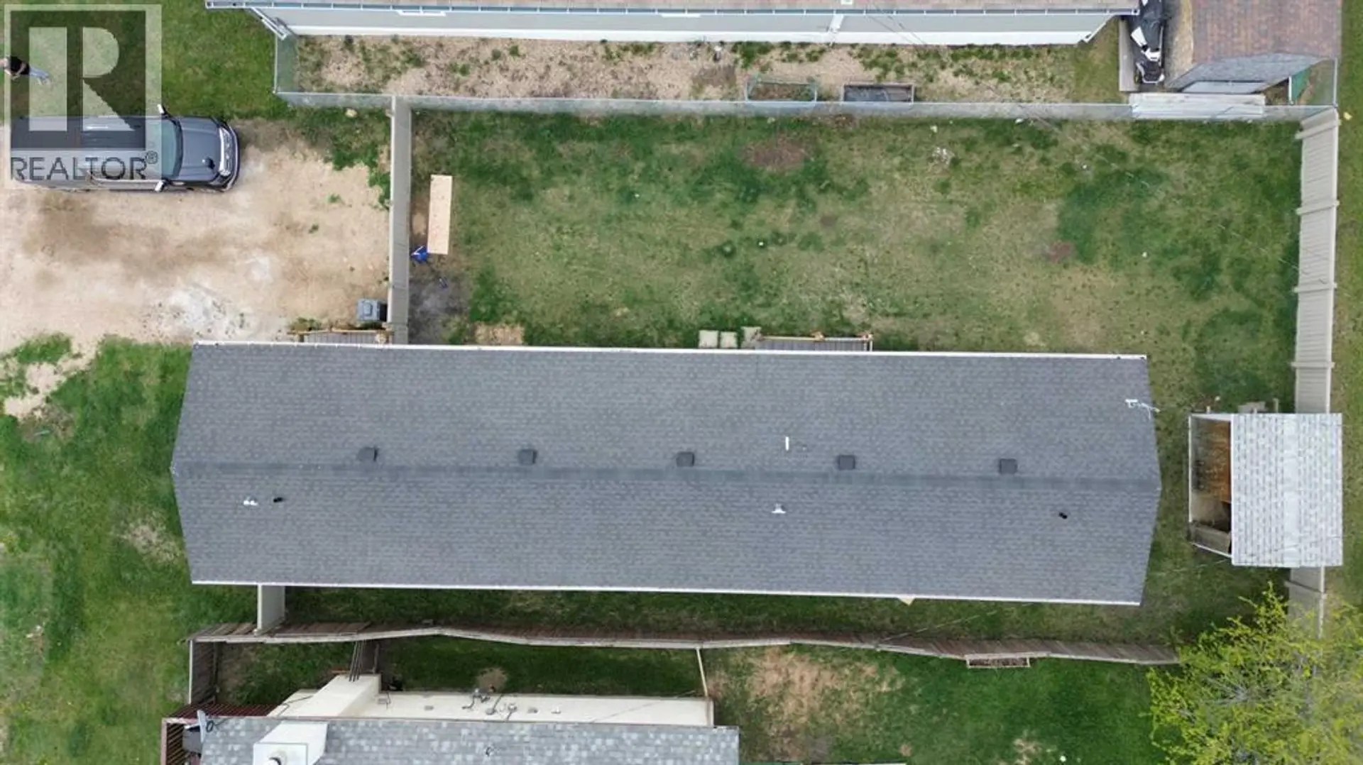 9906 102 Avenue - Image 4