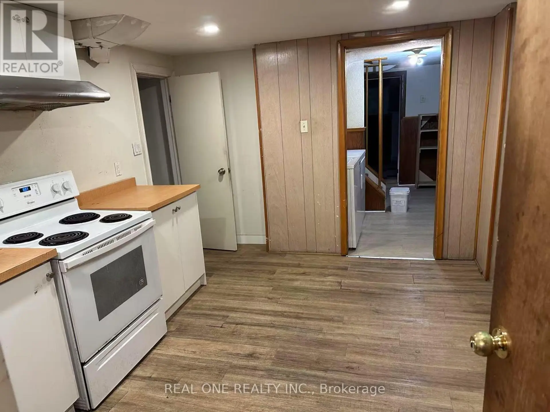 22 PLEASANT VIEW DRIVE - Image 11