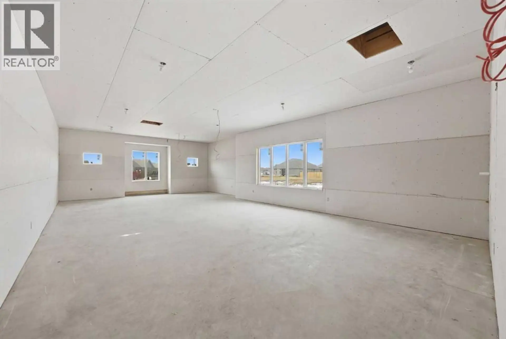 243 Red Tail Ridge SE - Image 7
