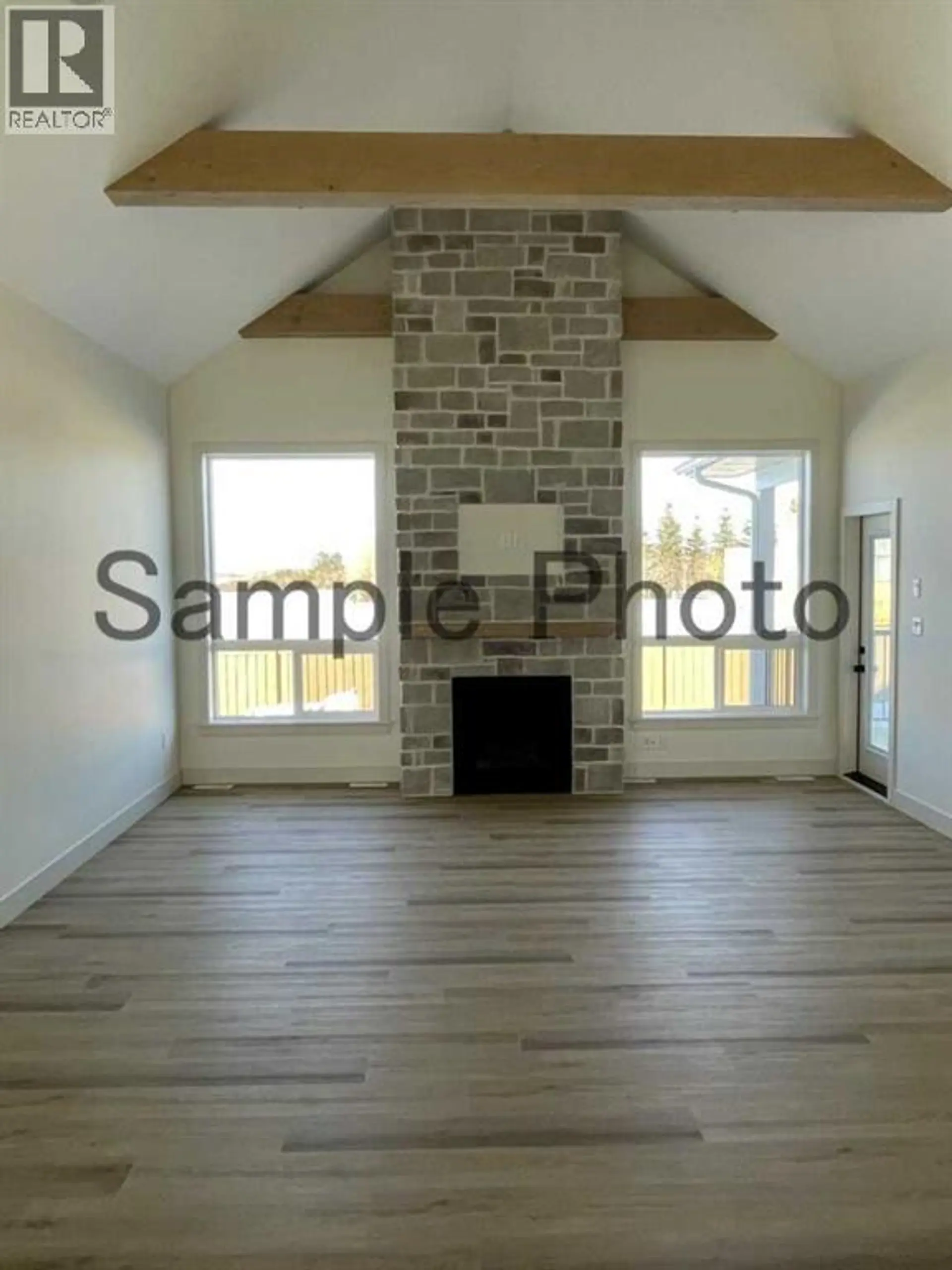 12005 54 Avenue - Image 11