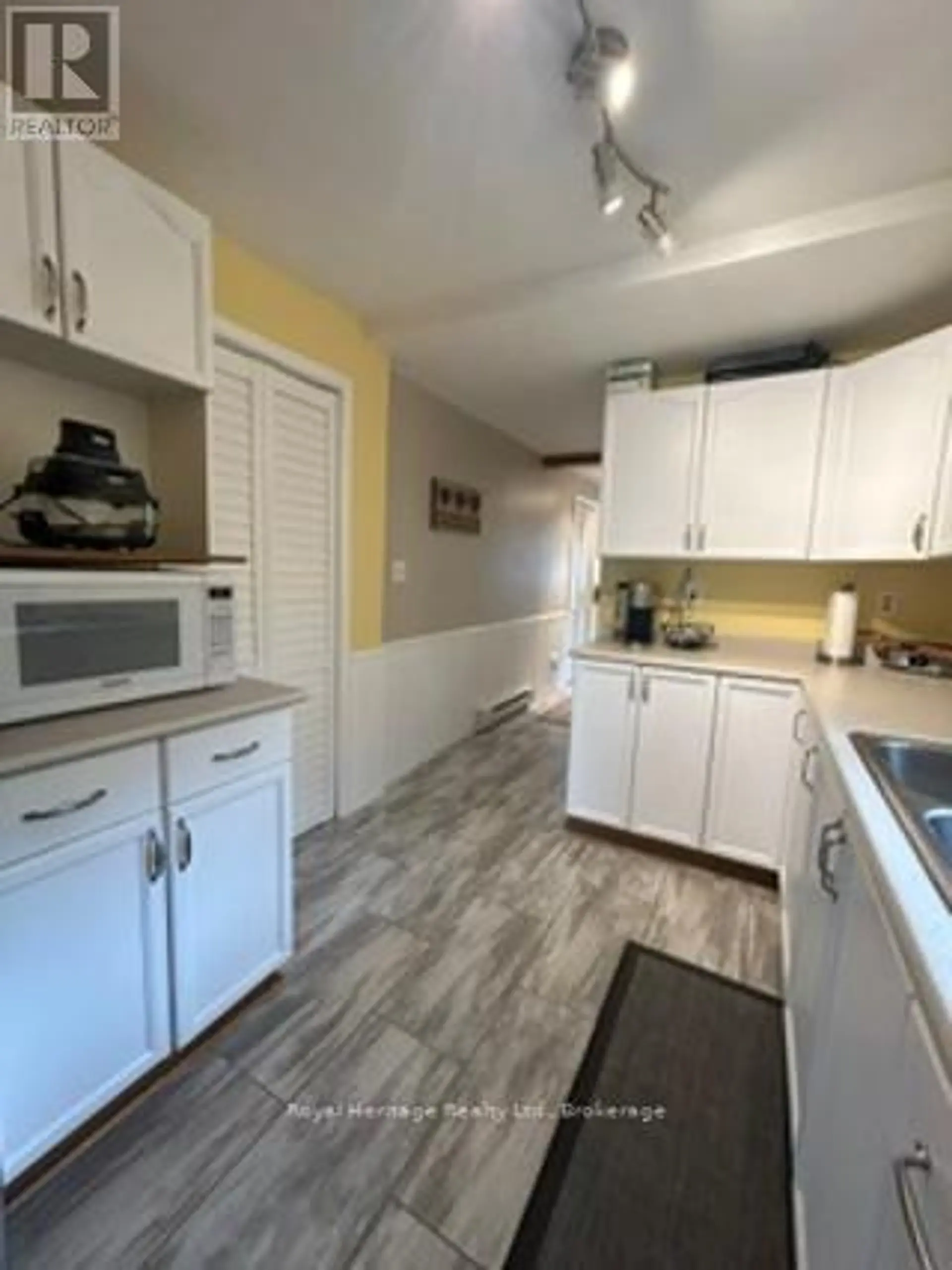 17 FALL'S BAY ROAD - Image 5
