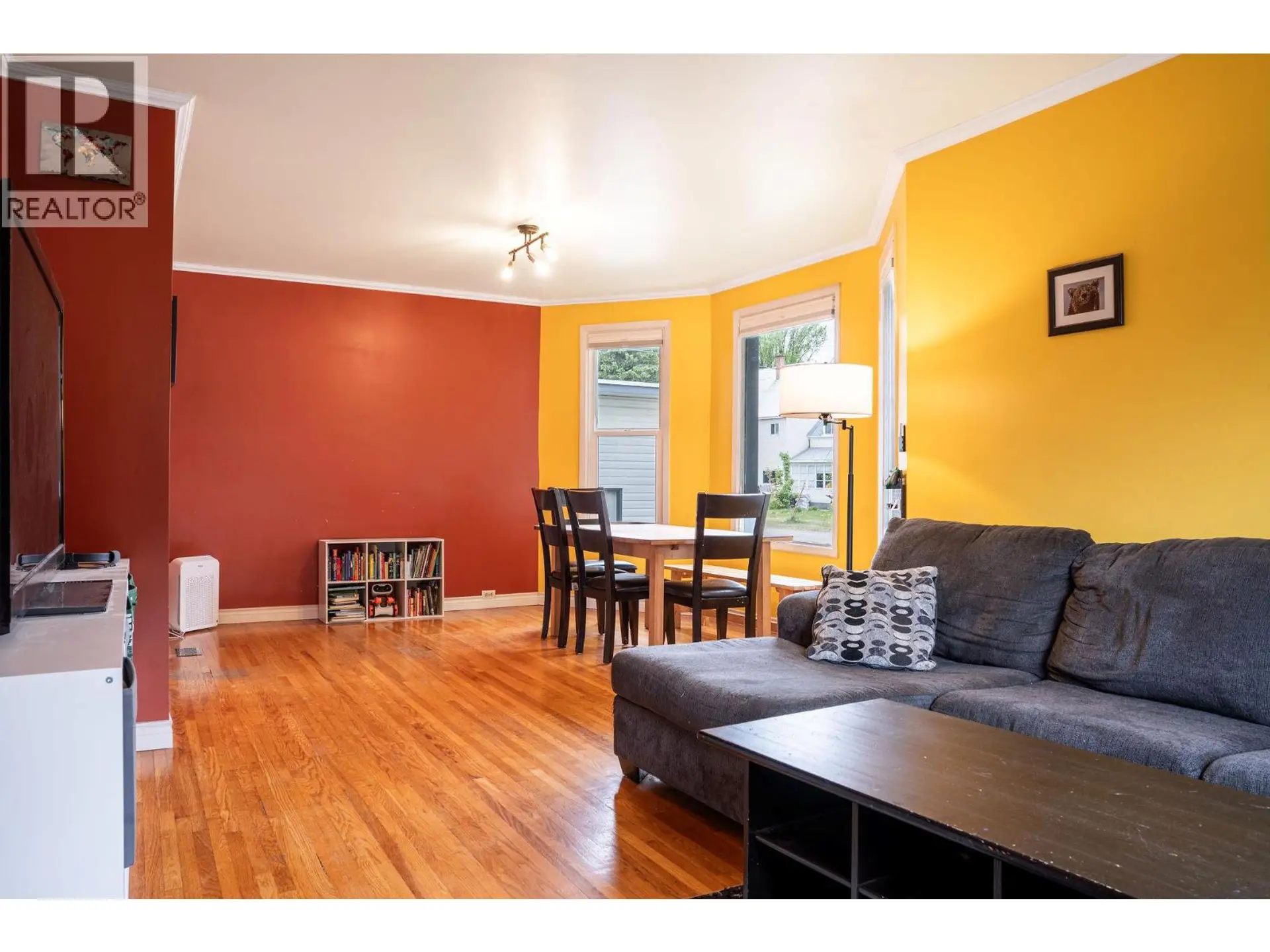 403 Fifth Street E - Image 6