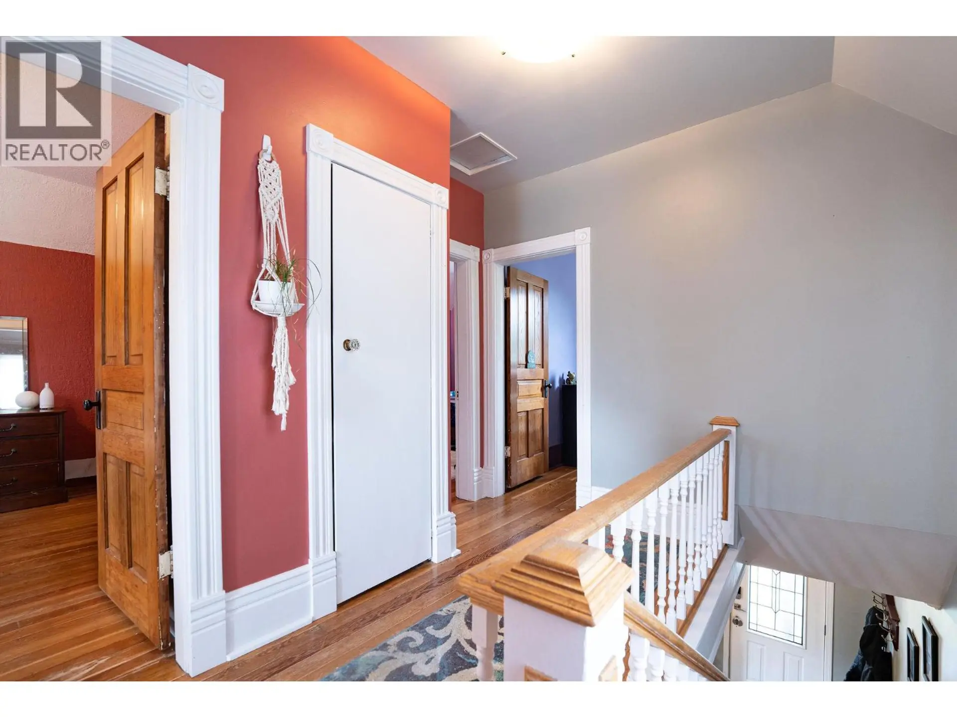 403 Fifth Street E - Image 12