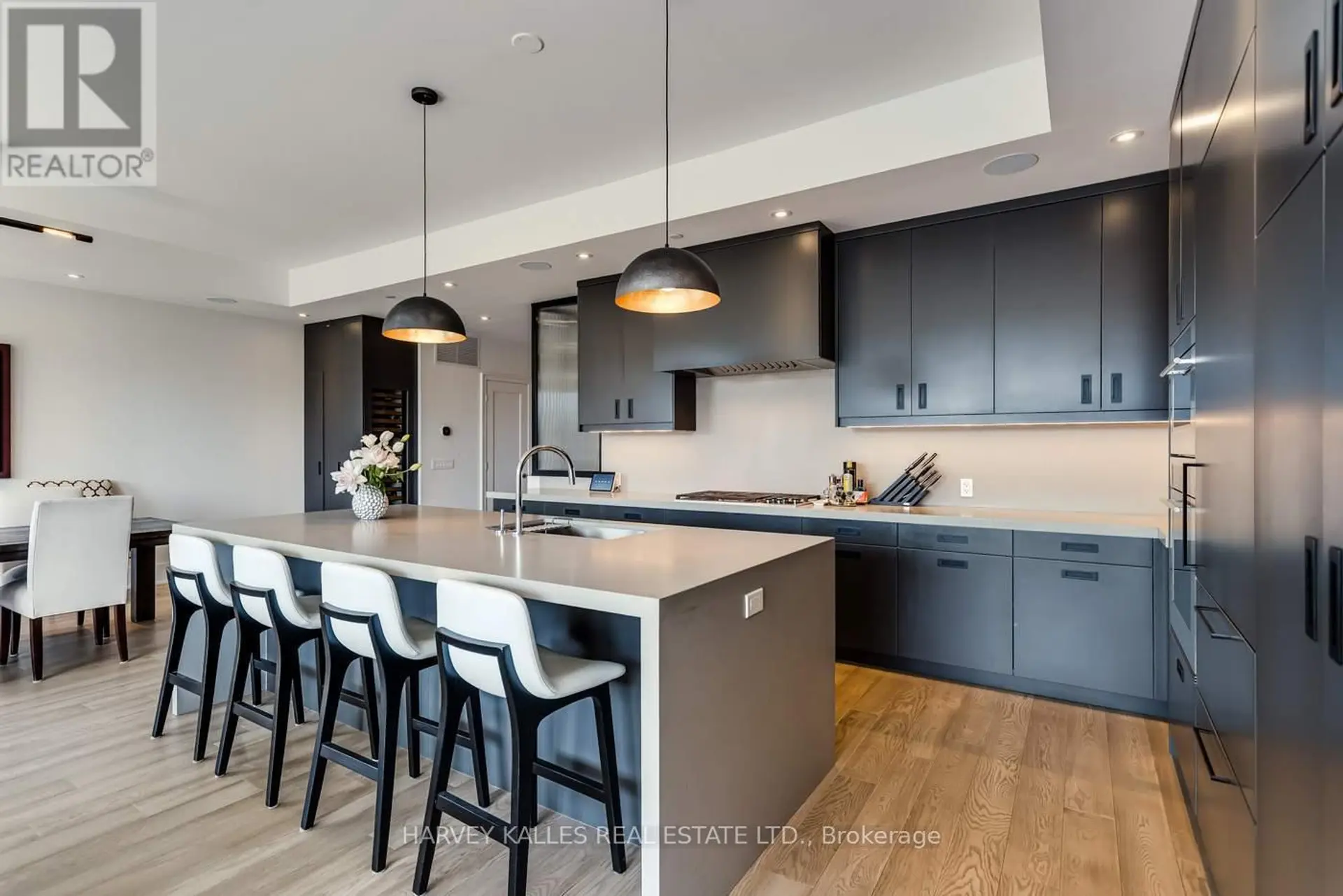 #309 36 BIRCH AVENUE - Image 5