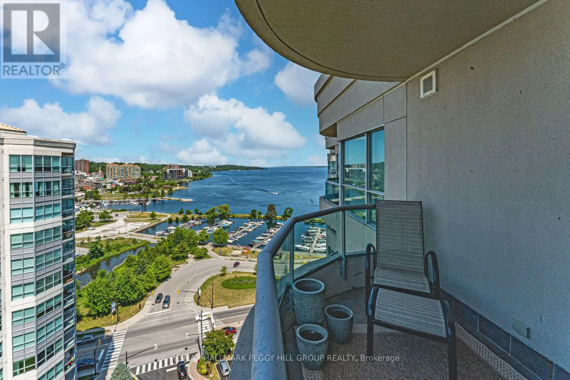 #PH2/3 2 TORONTO STREET - Image 2
