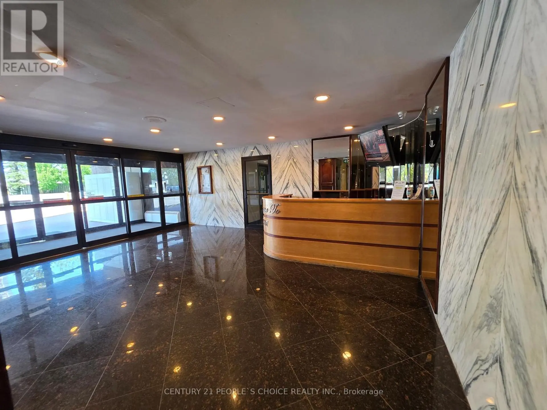 #301 3390 WESTON ROAD - Image 4