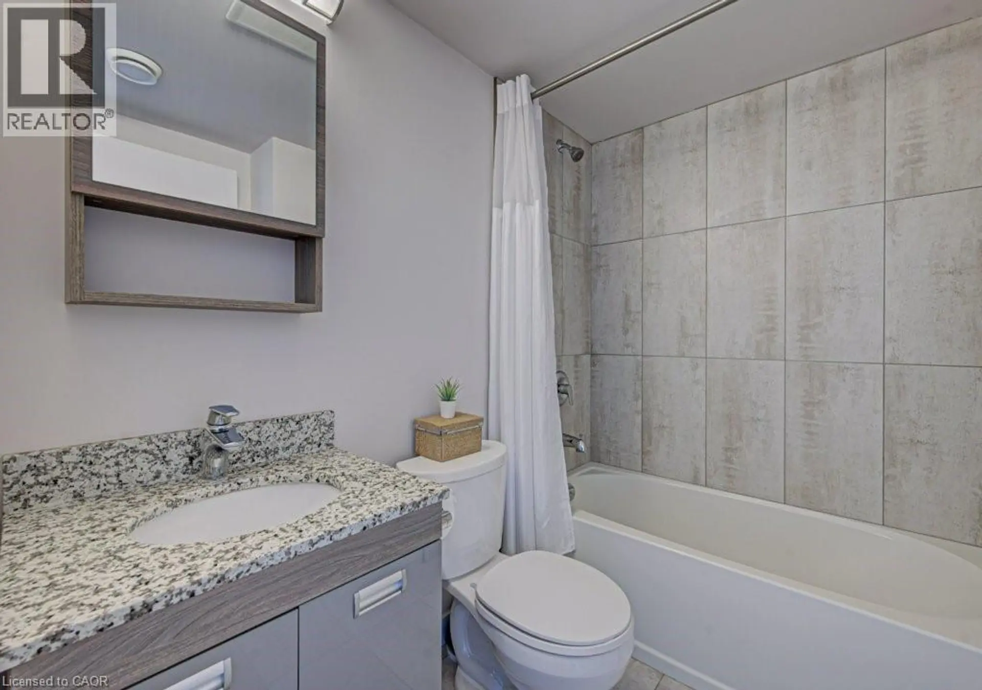 #606 257 HEMLOCK Street - Image 9