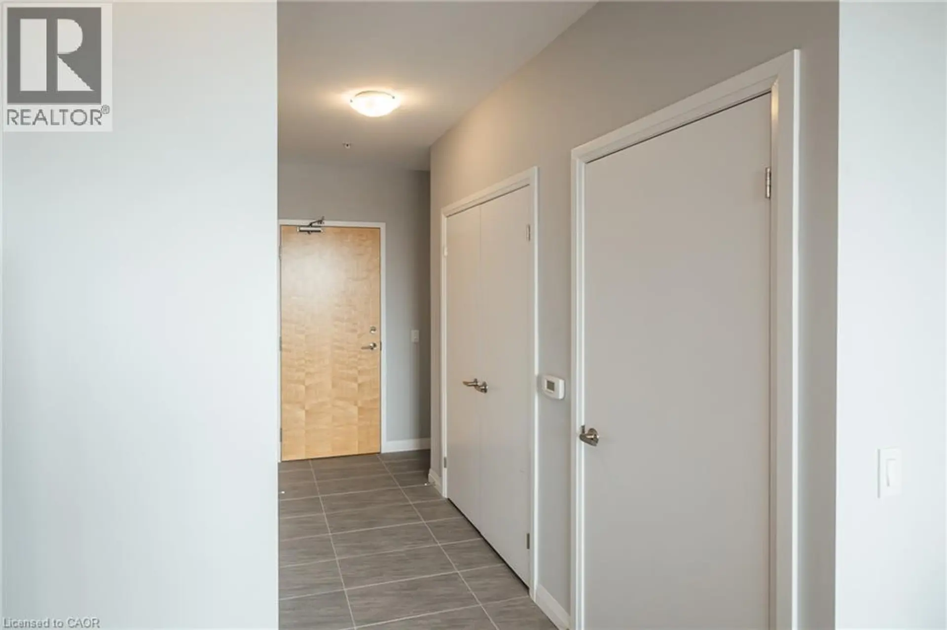 #708 104 W GARMENT Street - Image 4