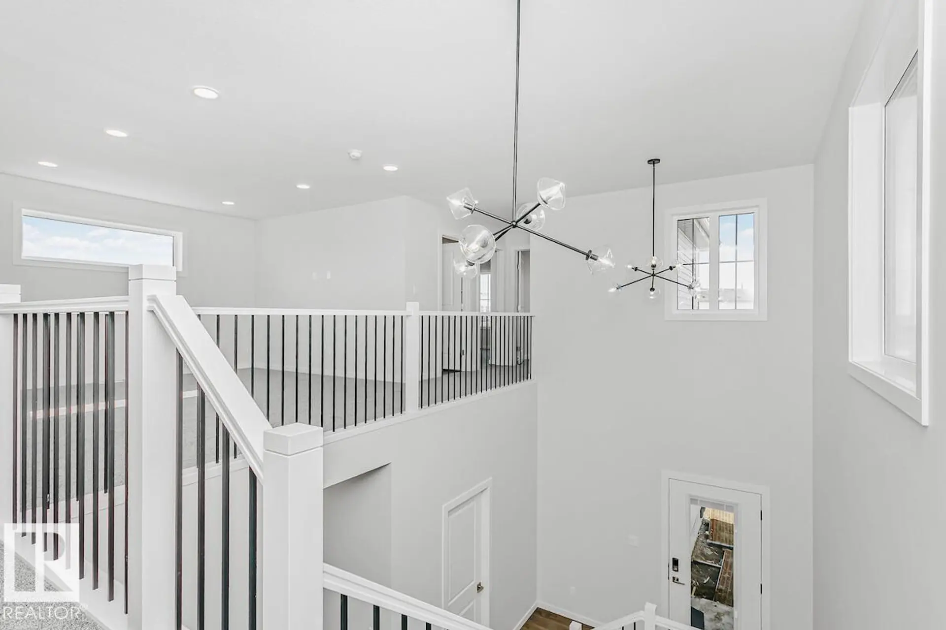 2431 EGRET LO NW - Image 11