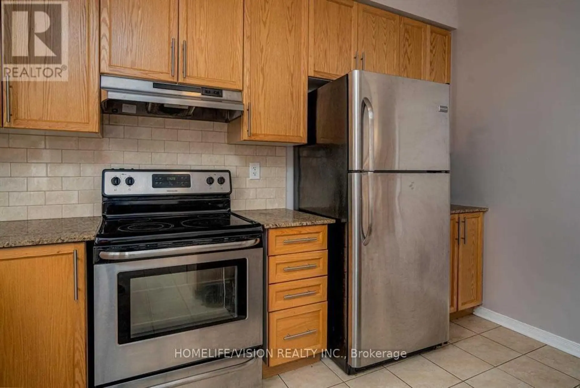 29 JINNAH COURT - Image 6