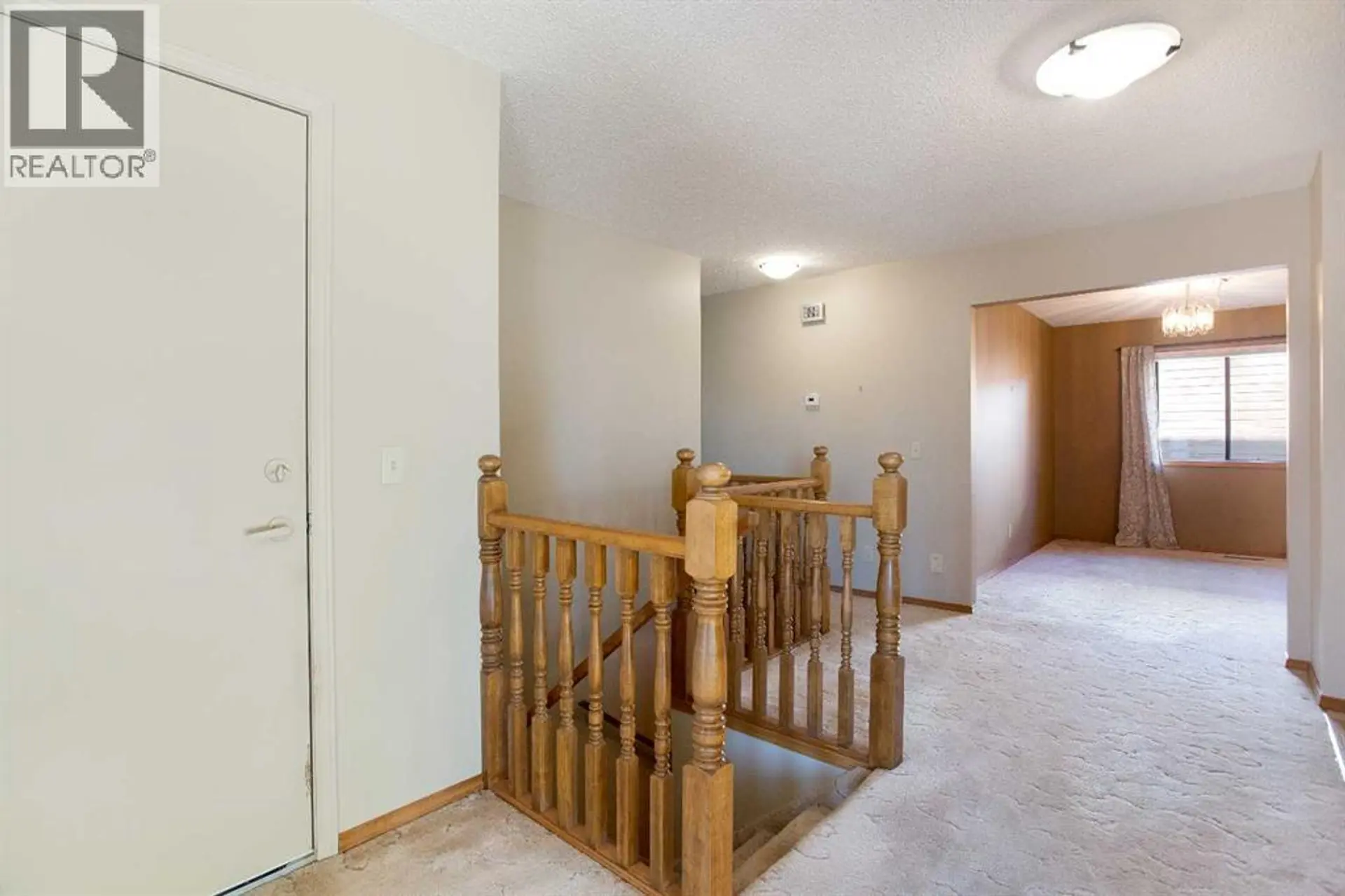 #8 118 Strathcona Road SW - Image 4