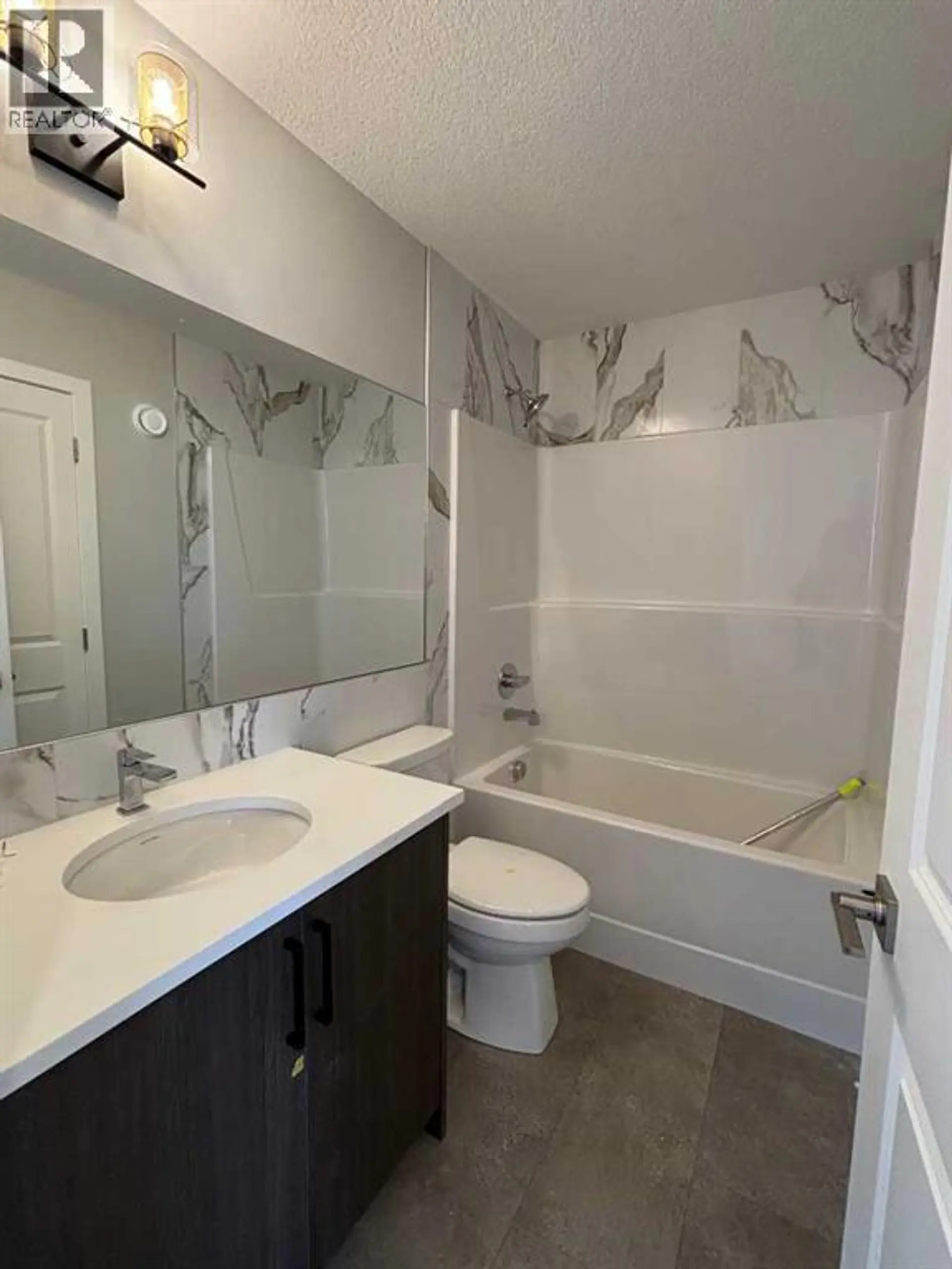 941 Reynolds Lane - Image 15