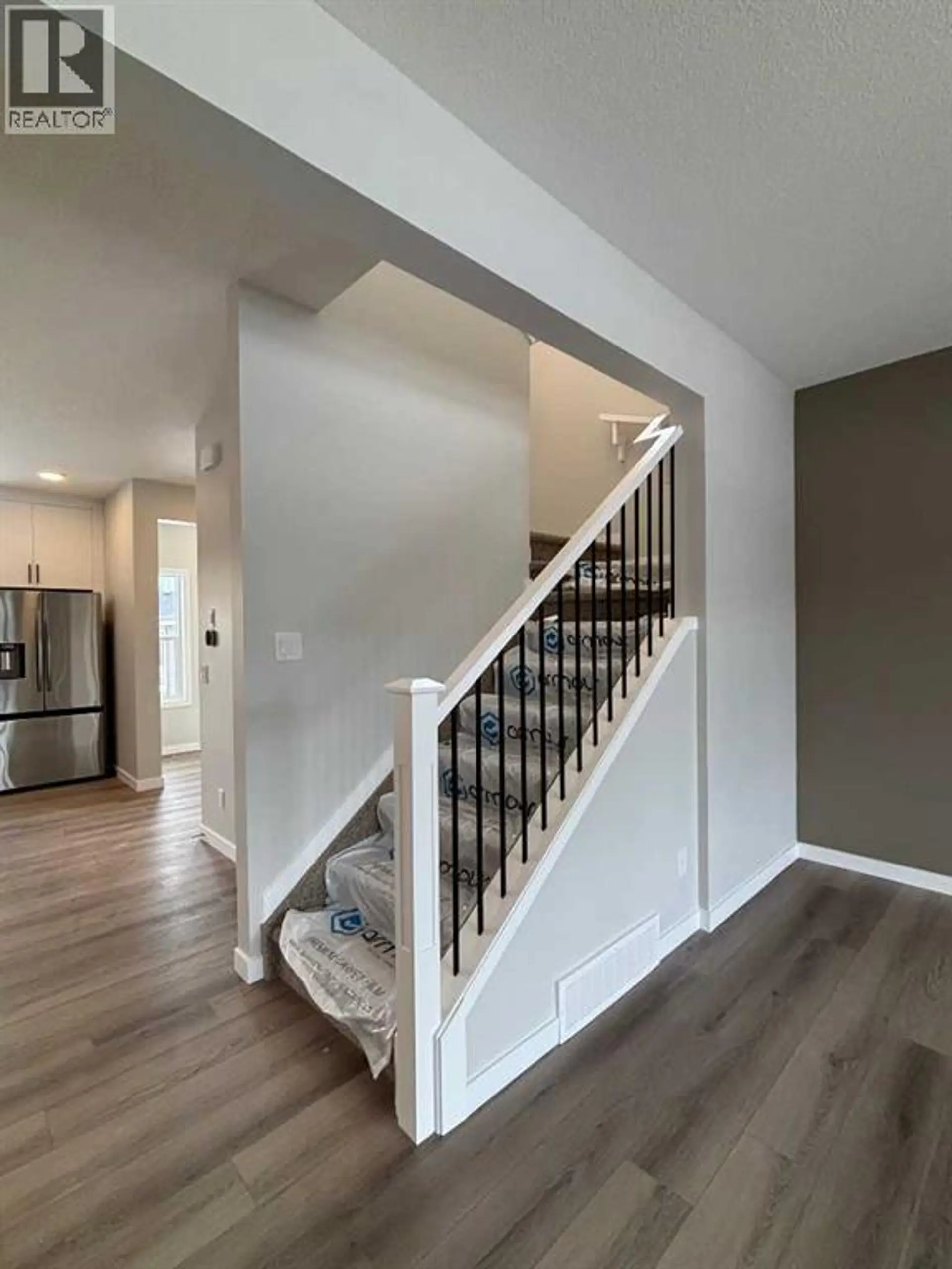 941 Reynolds Lane - Image 4