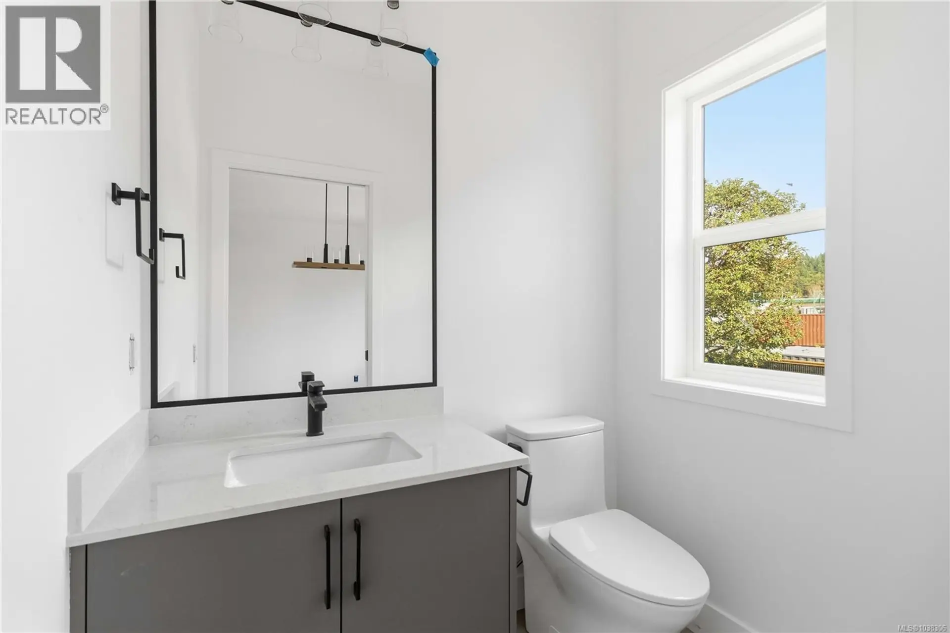 1057 Brown Rd - Image 9