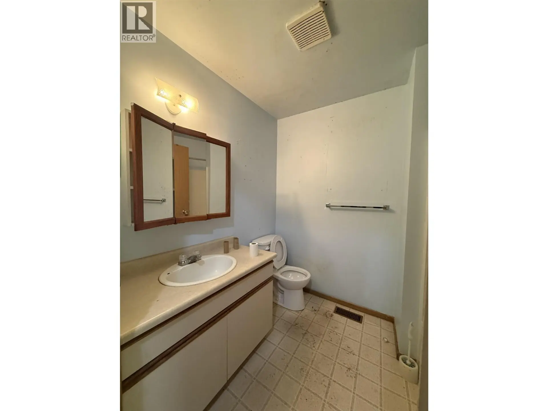 3677 FIRST AVENUE - Image 6