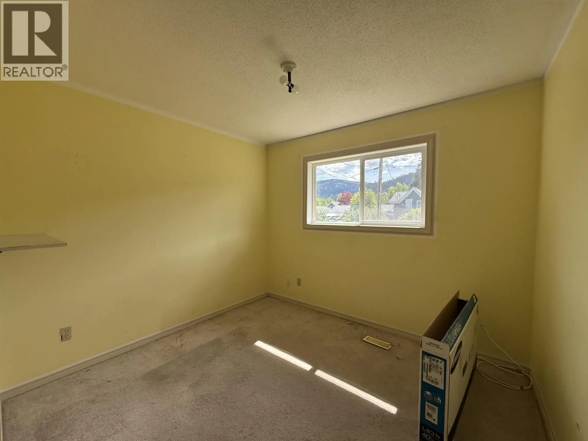 3677 FIRST AVENUE - Image 8