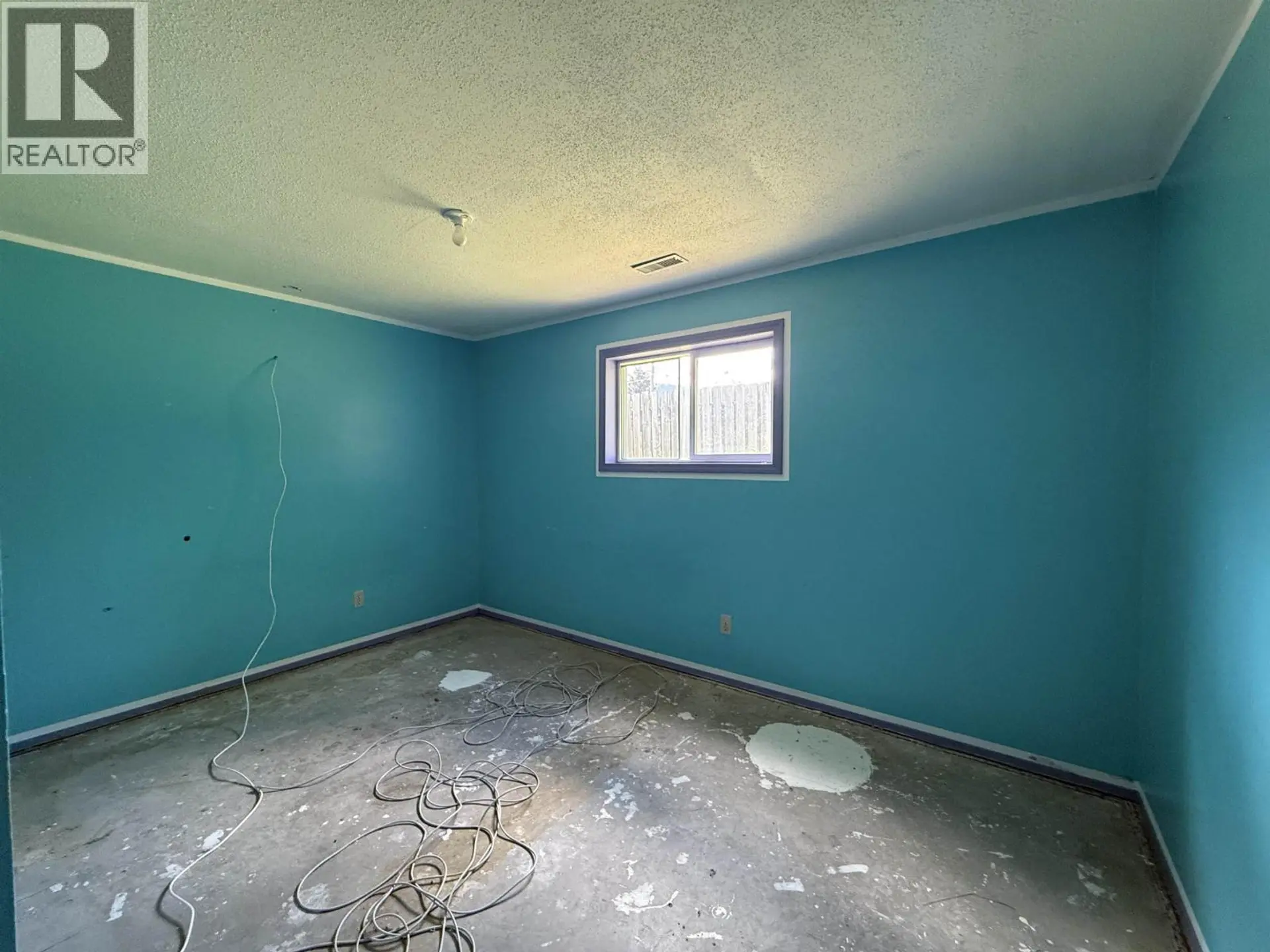 3677 FIRST AVENUE - Image 9