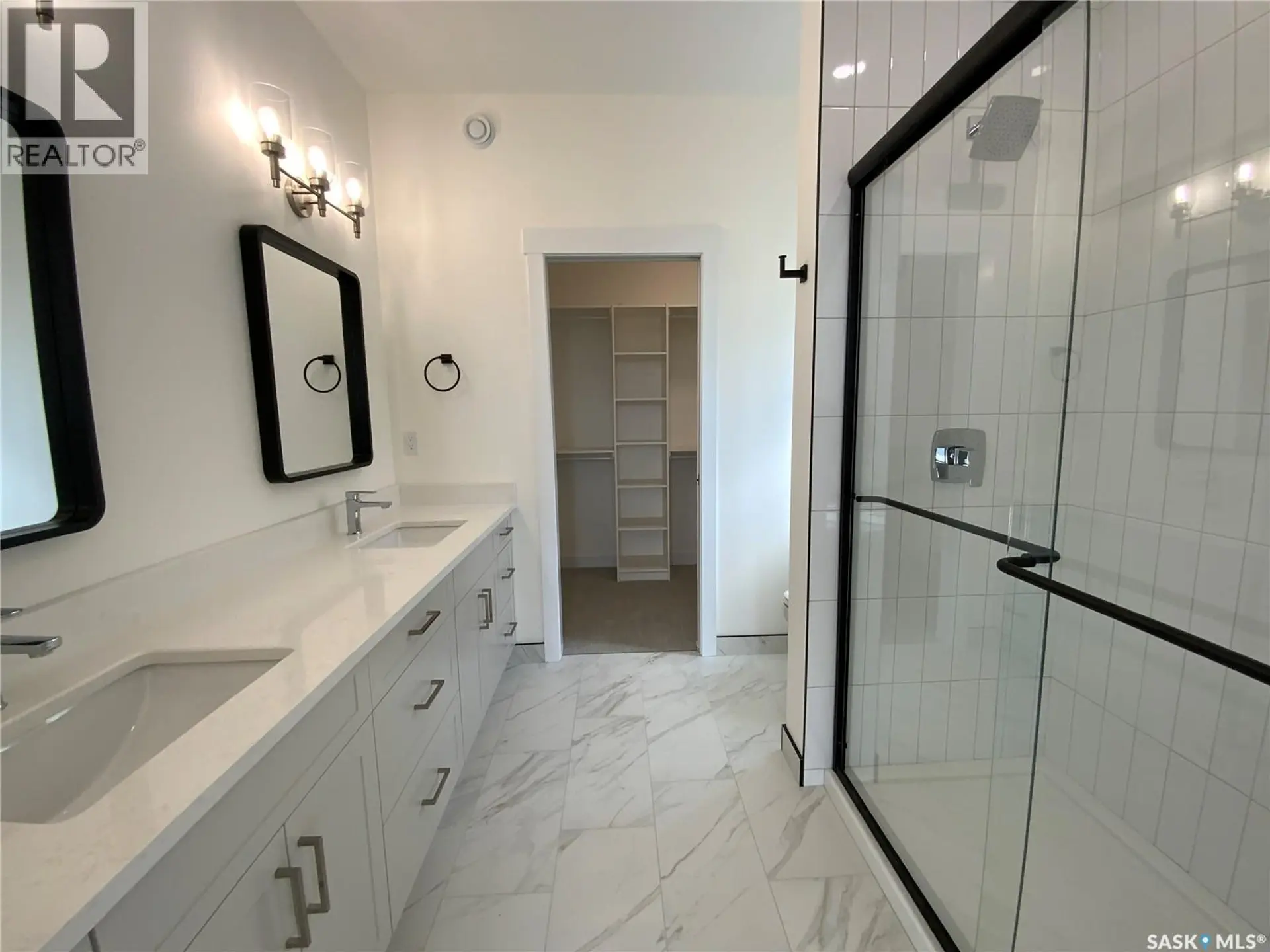 242 Doran WAY - Image 7
