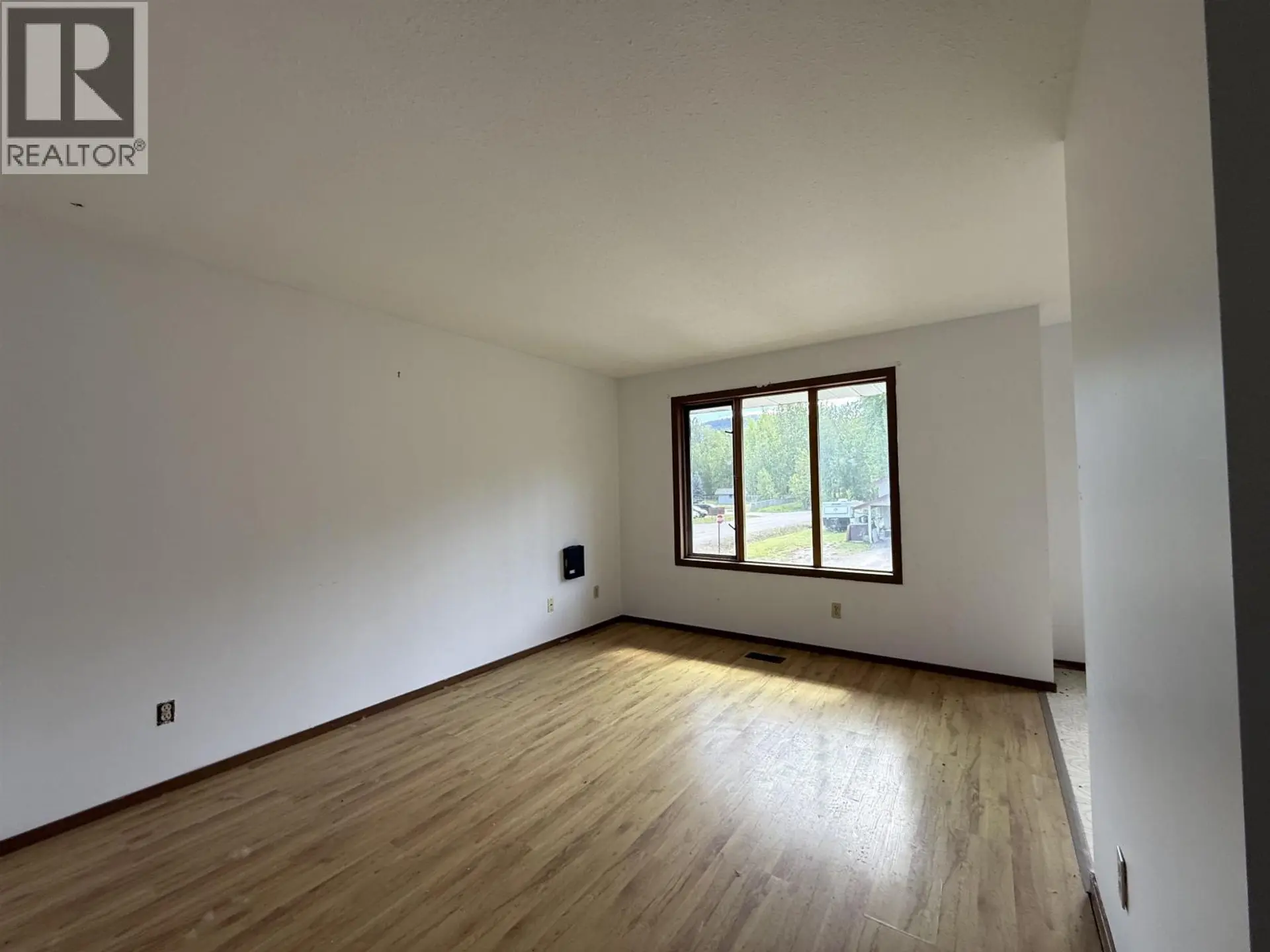 3512 SECOND AVENUE - Image 2