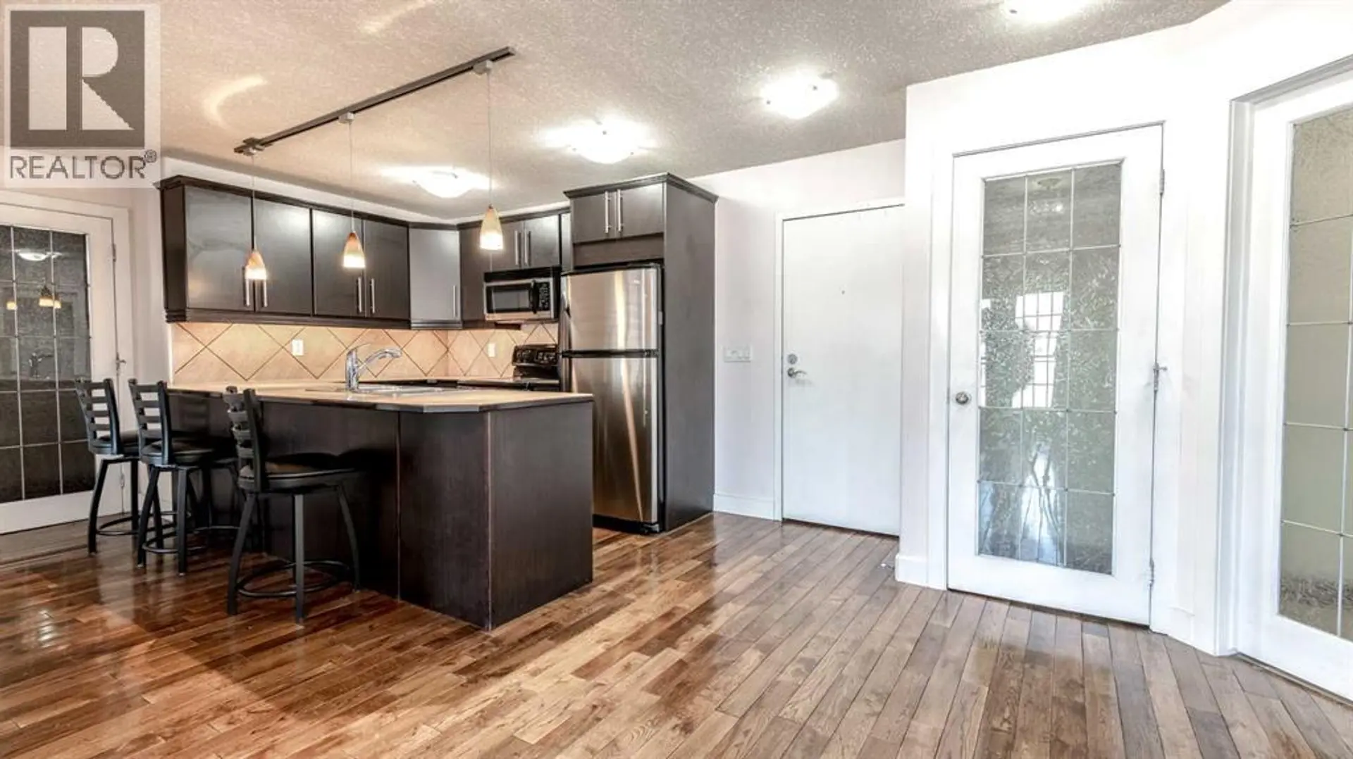#402 717 4A Street NE - Image 6