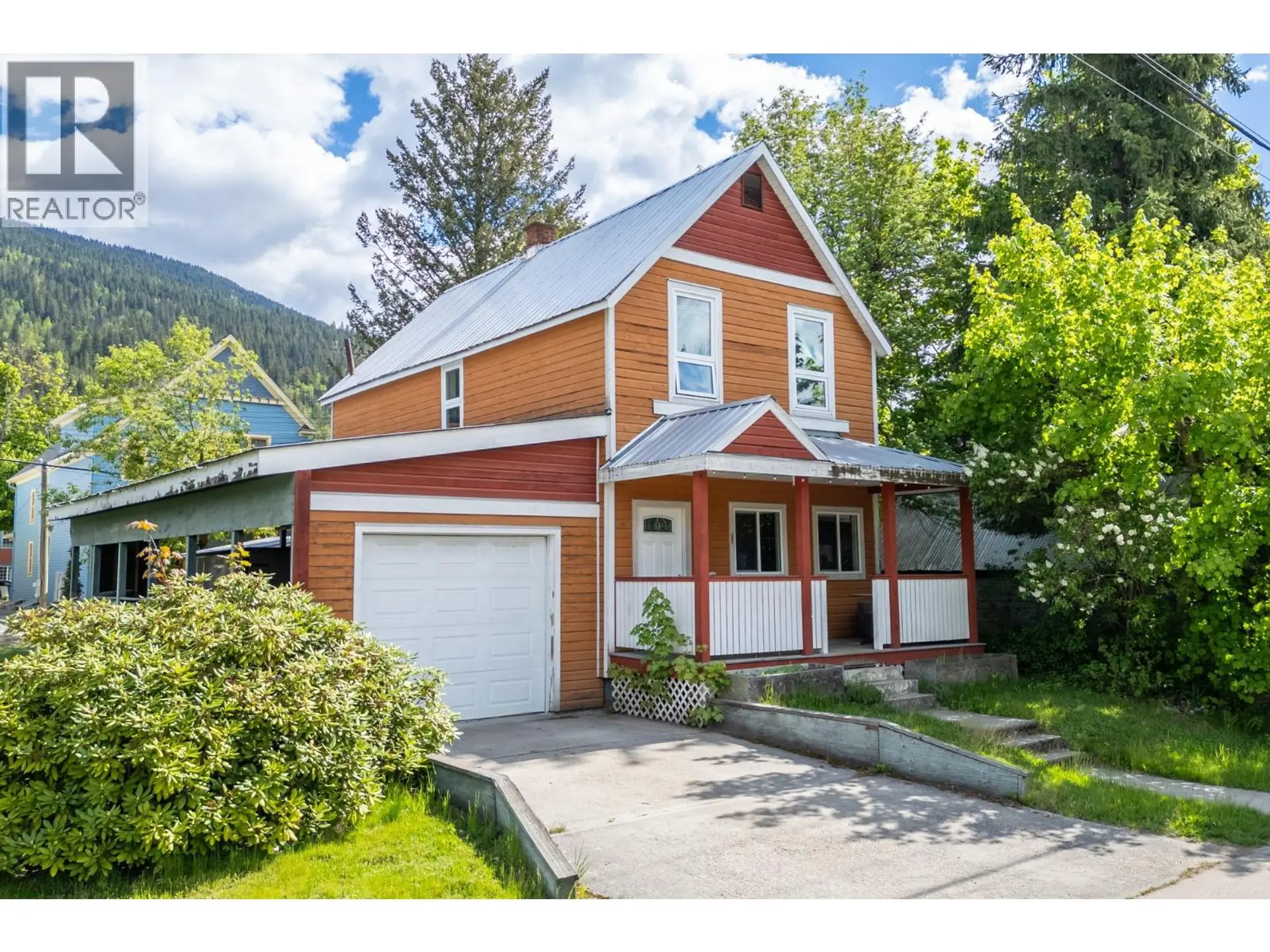 408 Third Street W - Image 1