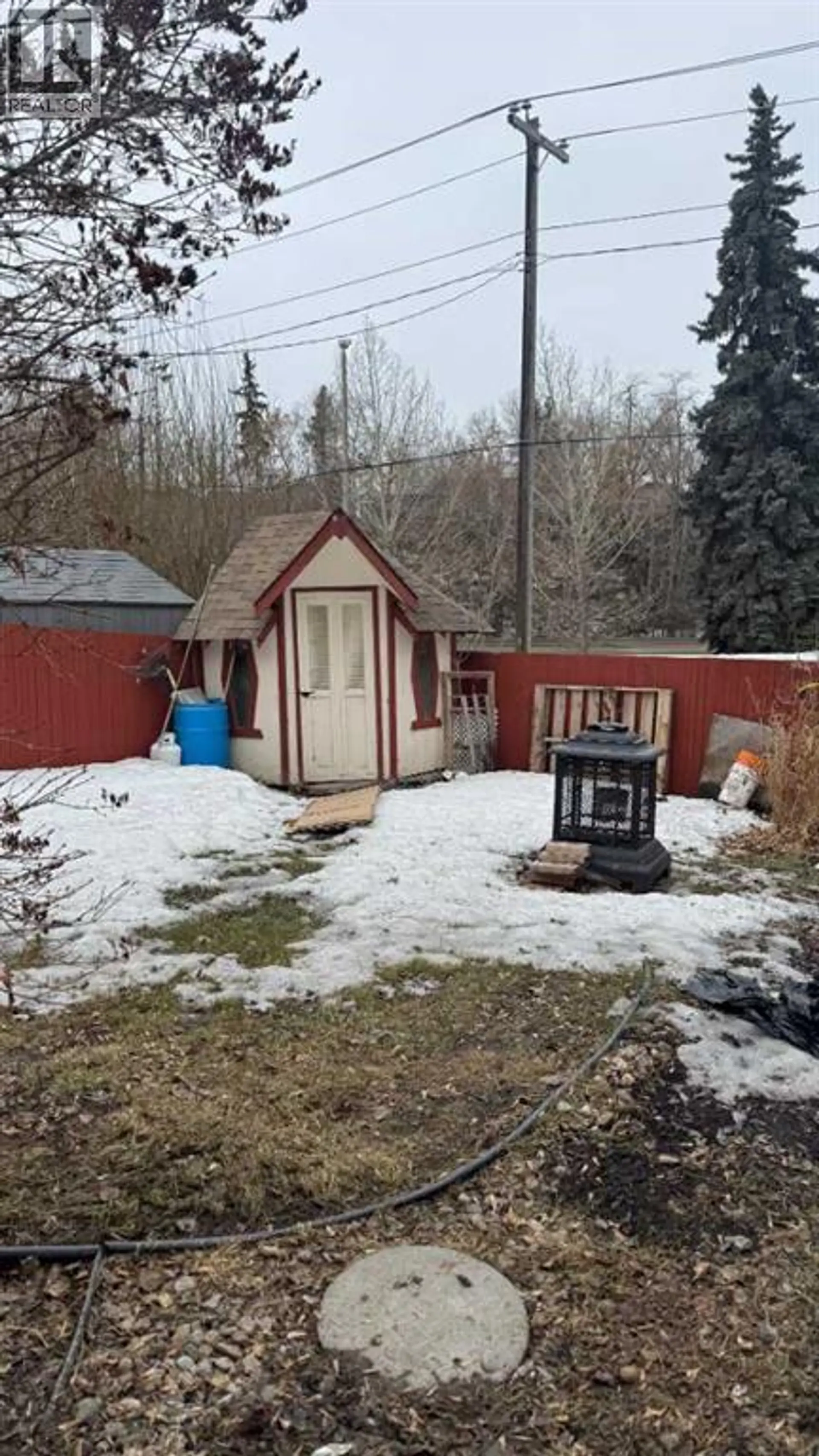 5520 60 Avenue - Image 3