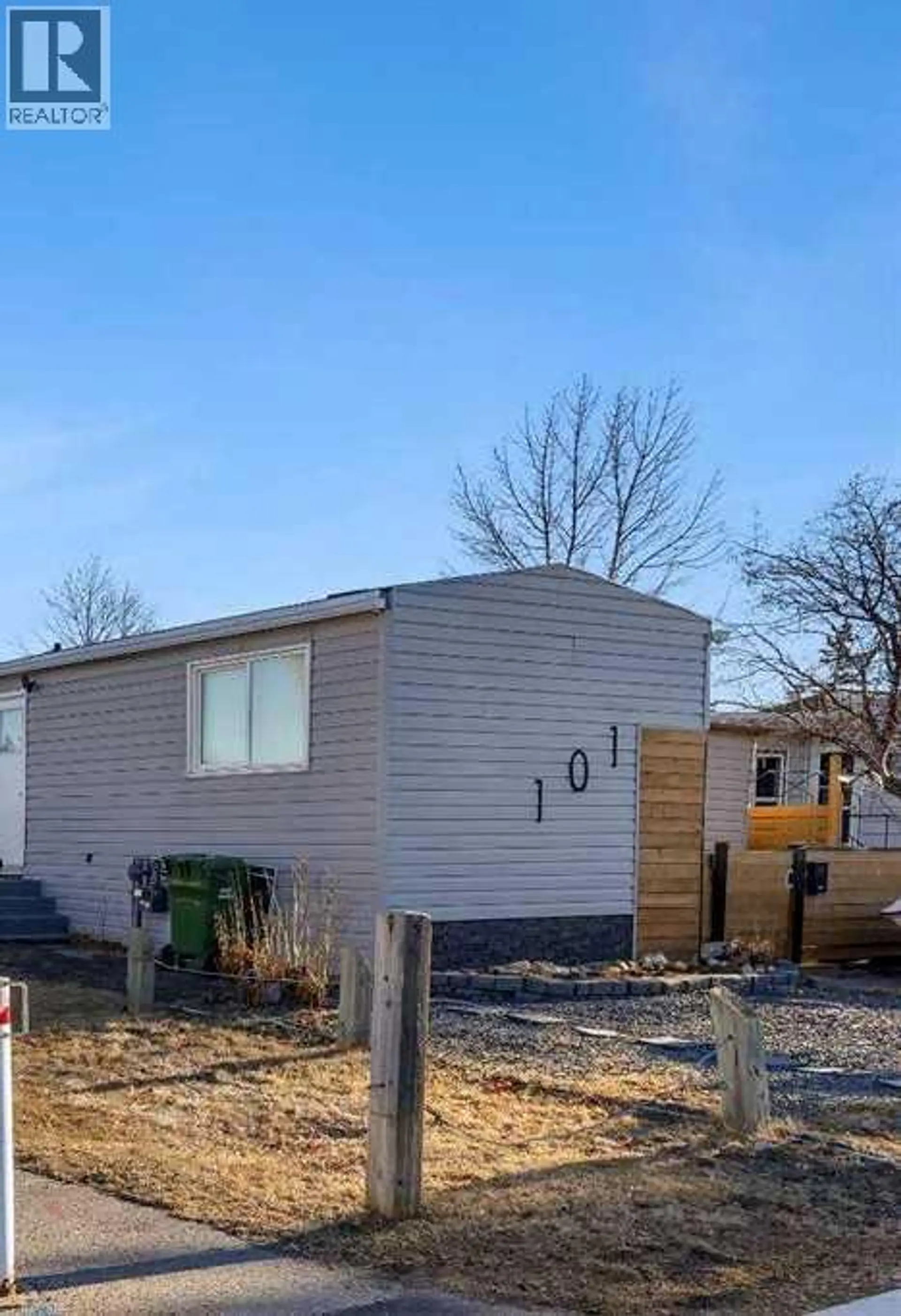 101 Huntstrom Drive NE - Image 1