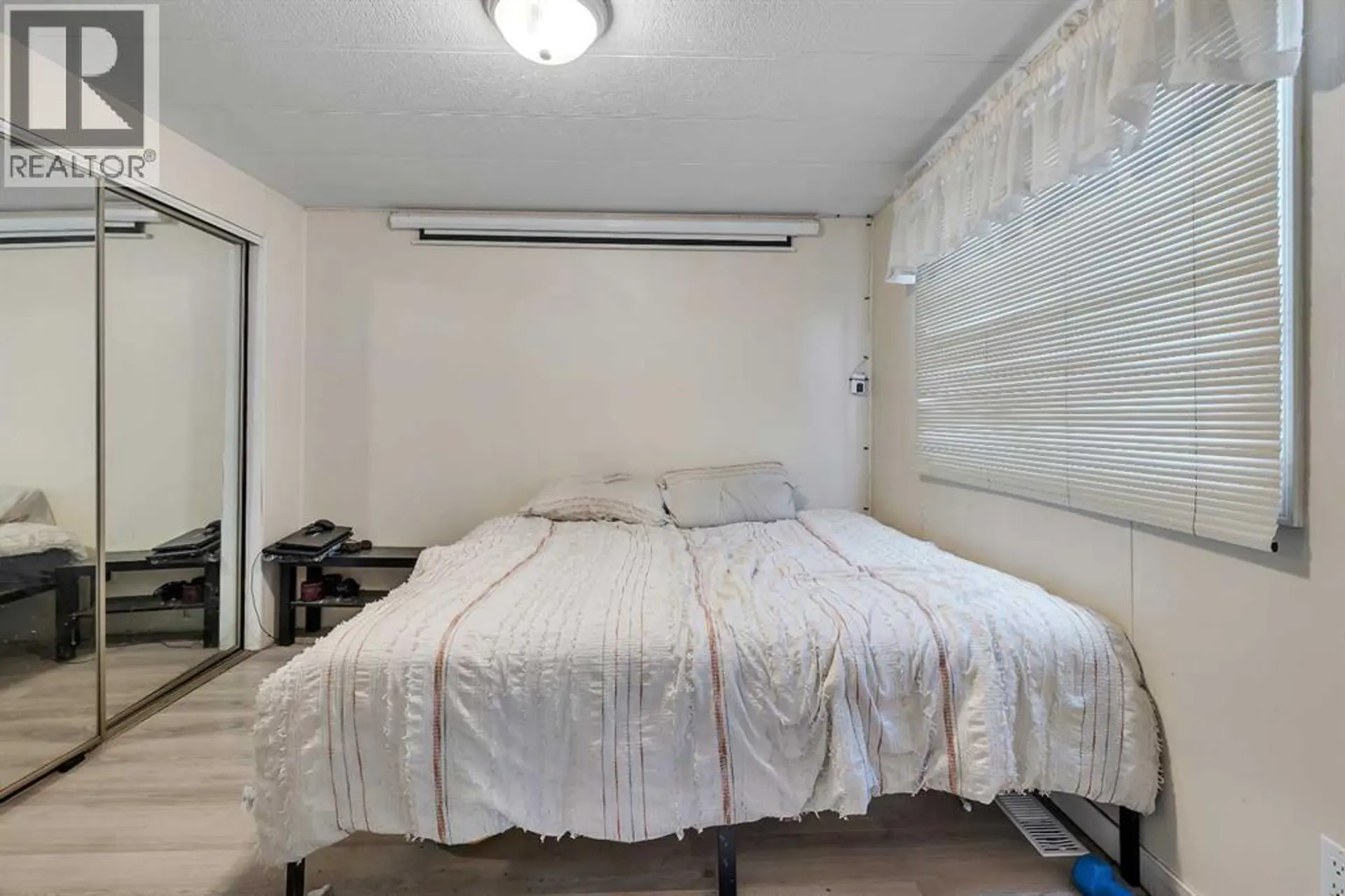 101 Huntstrom Drive NE - Image 12