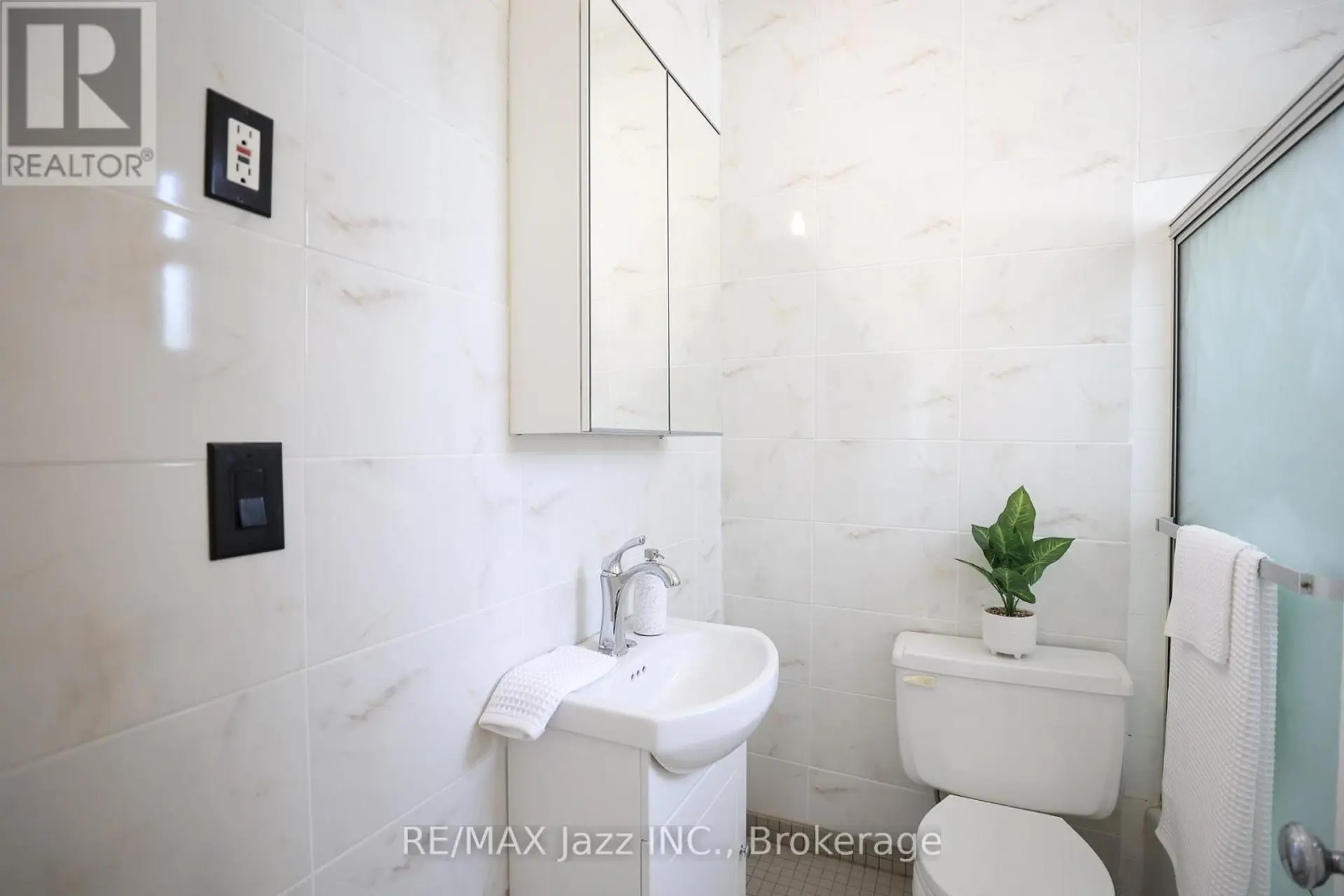 368 BUENA VISTA AVENUE - Image 8