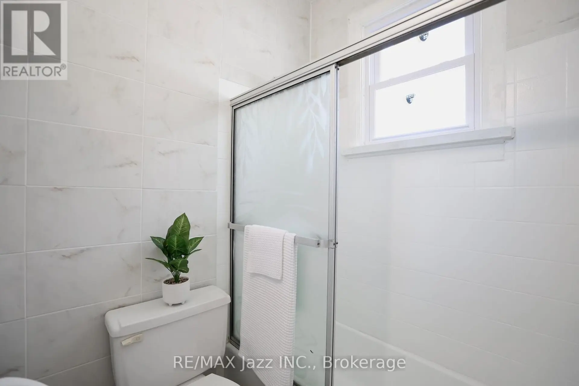 368 BUENA VISTA AVENUE - Image 9