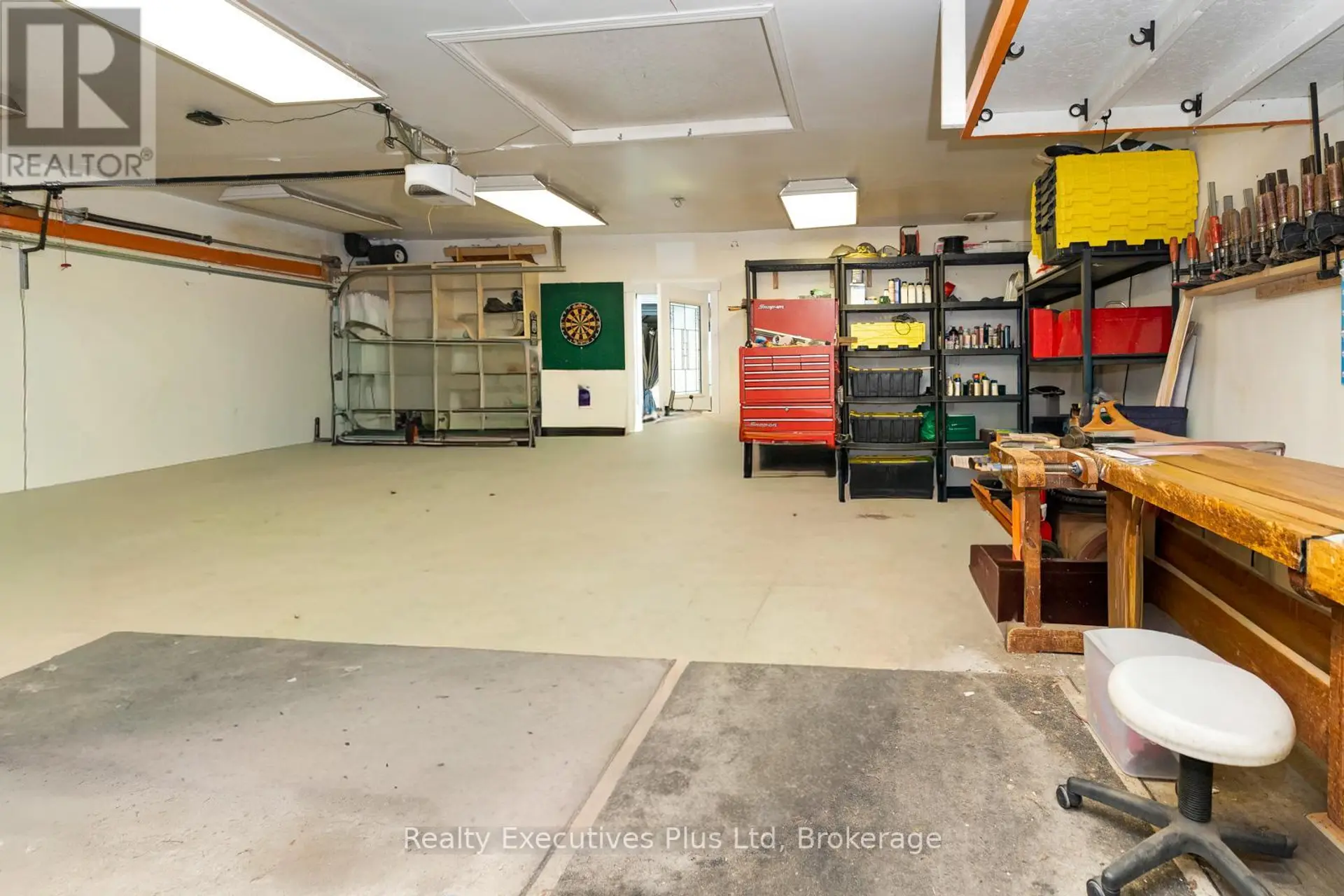 24 MCCONKEY PLACE - Image 15