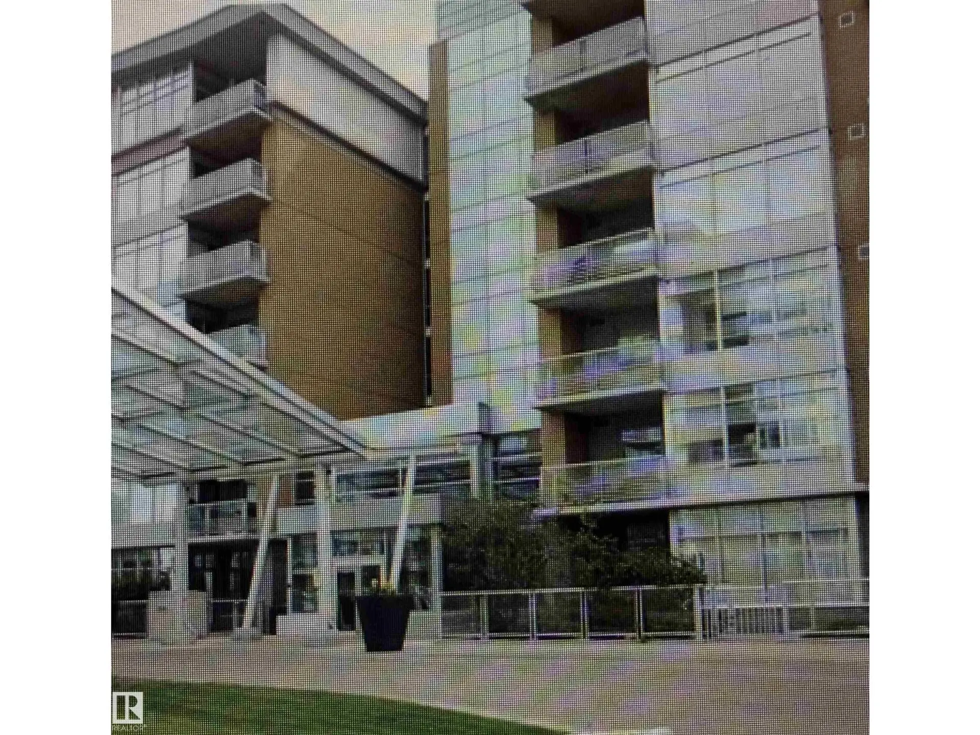 #216 2510 109 ST NW