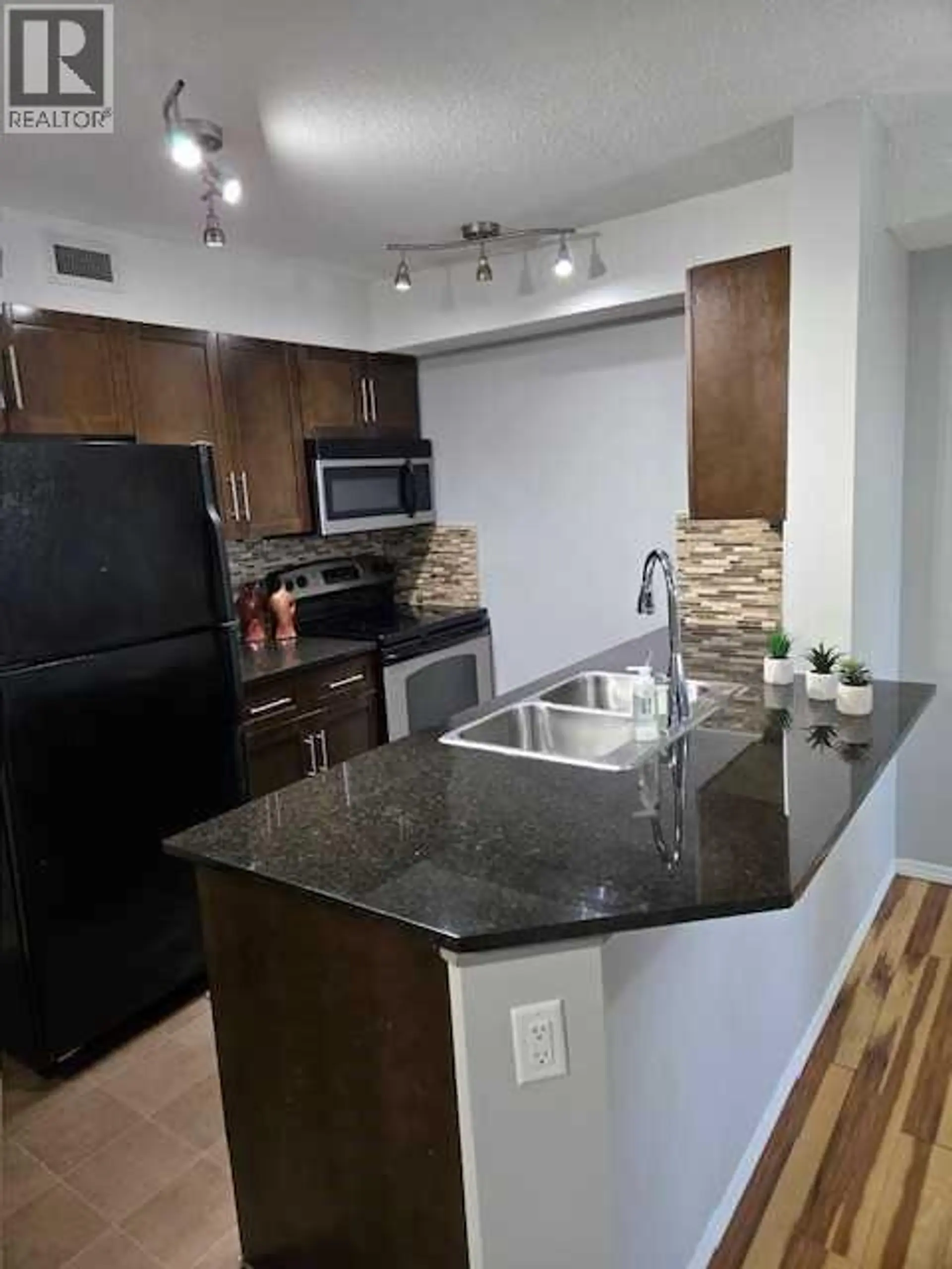 #412 7210 80 Avenue NE - Image 6