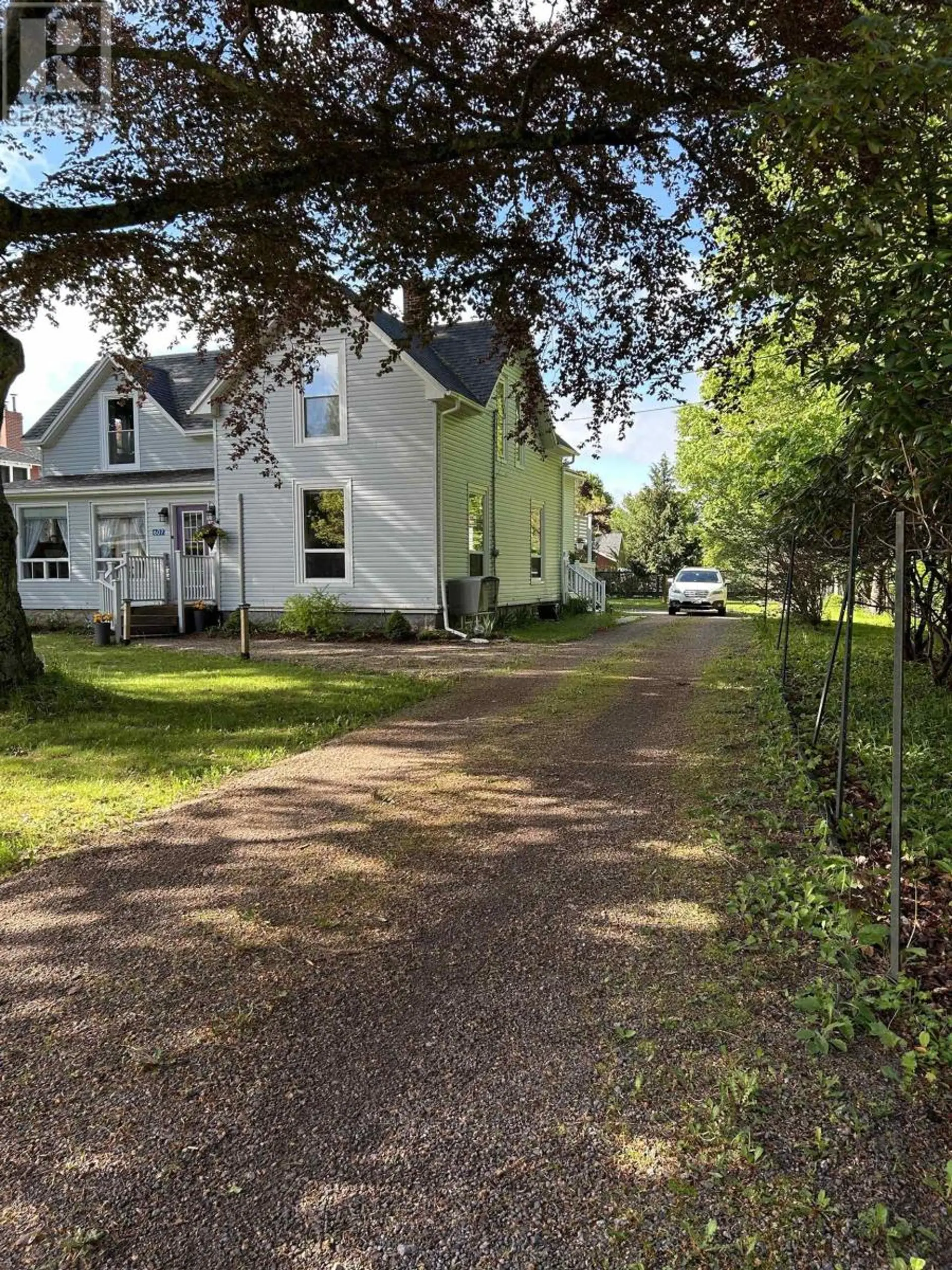 607 St.George Street - Image 16