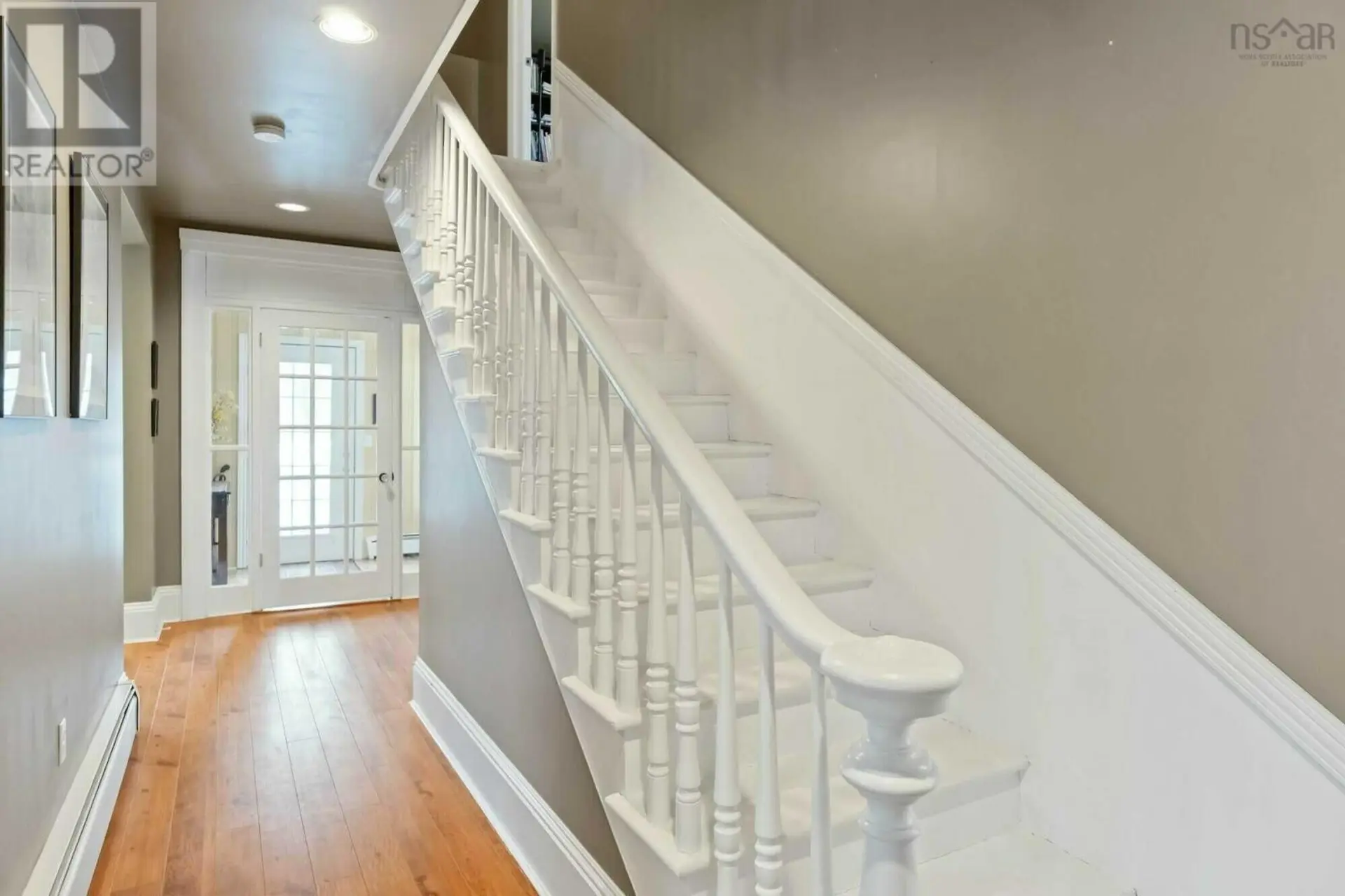 607 St.George Street - Image 7
