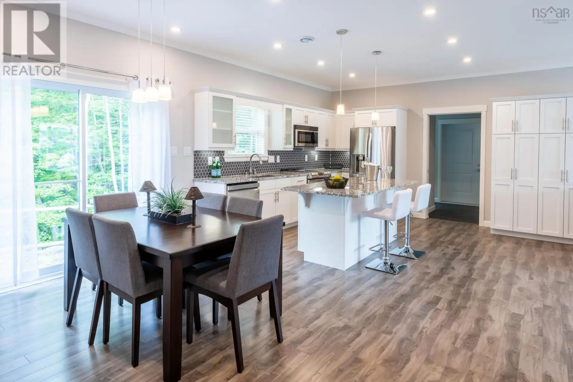 277 HAVEN Drive - Image 13