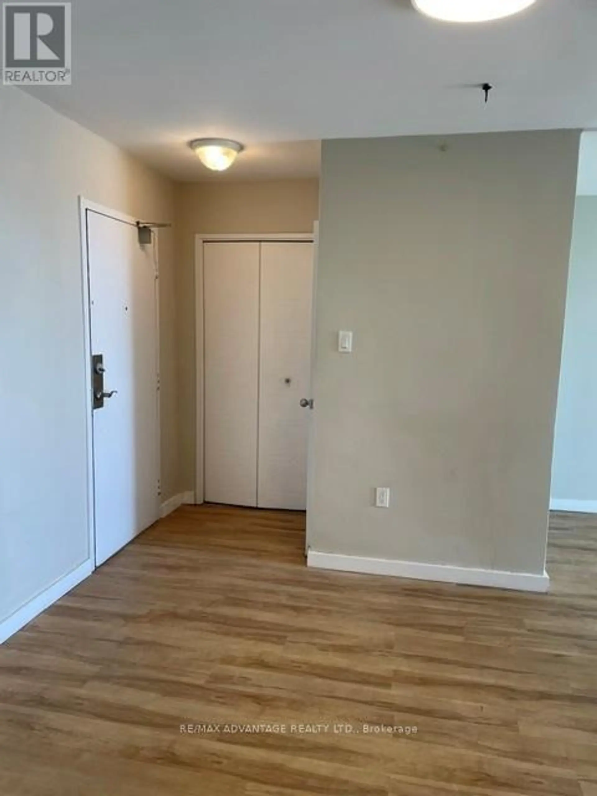 #1103 563 MORNINGTON AVENUE - Image 1