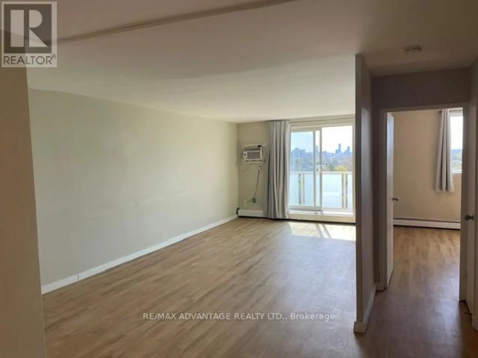#1103 563 MORNINGTON AVENUE - Image 4