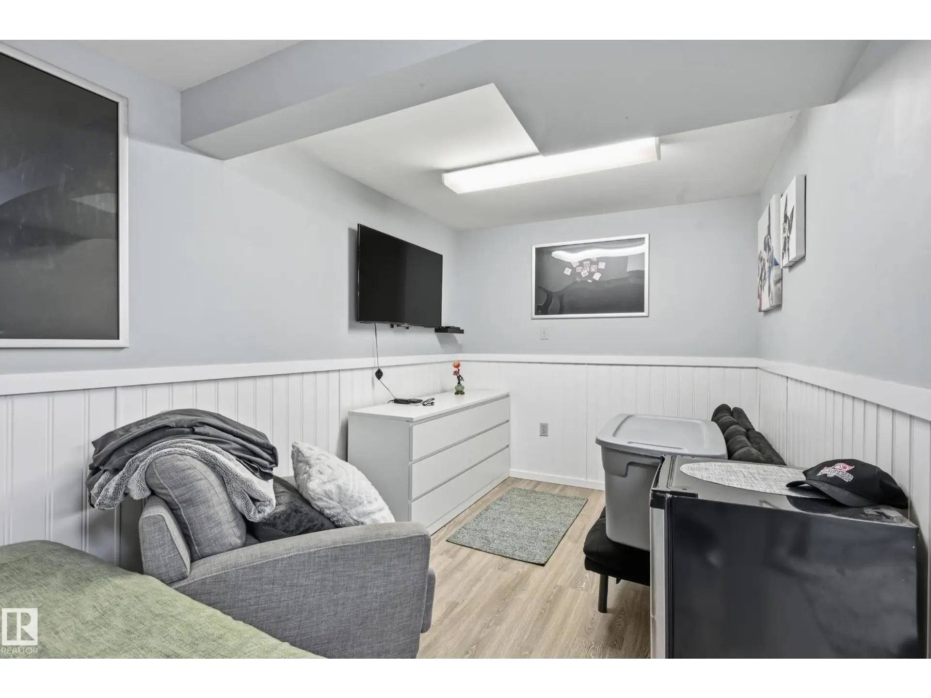 #9 8020 141 AV NW - Image 17