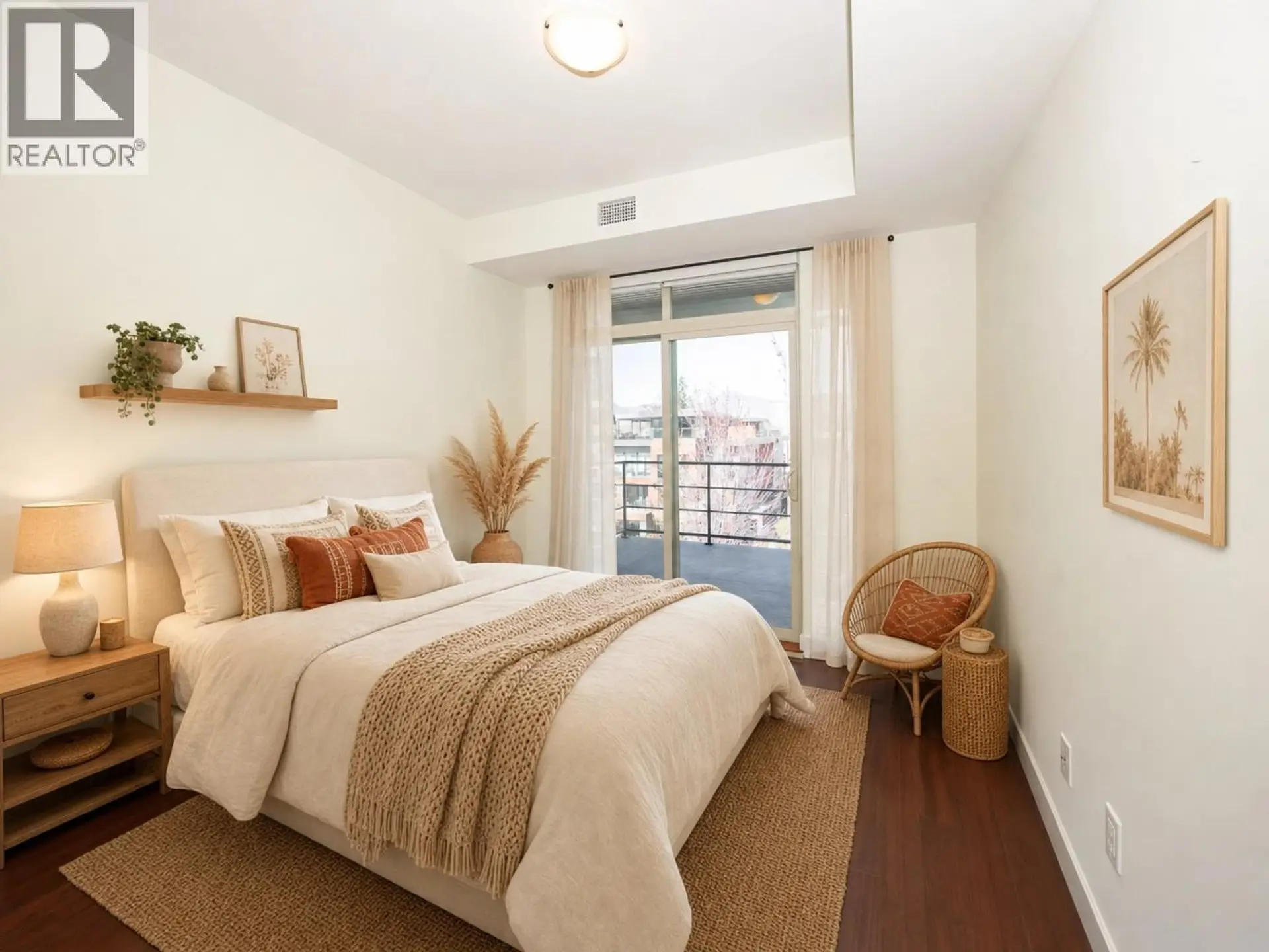 #307 457 West Avenue - Image 3