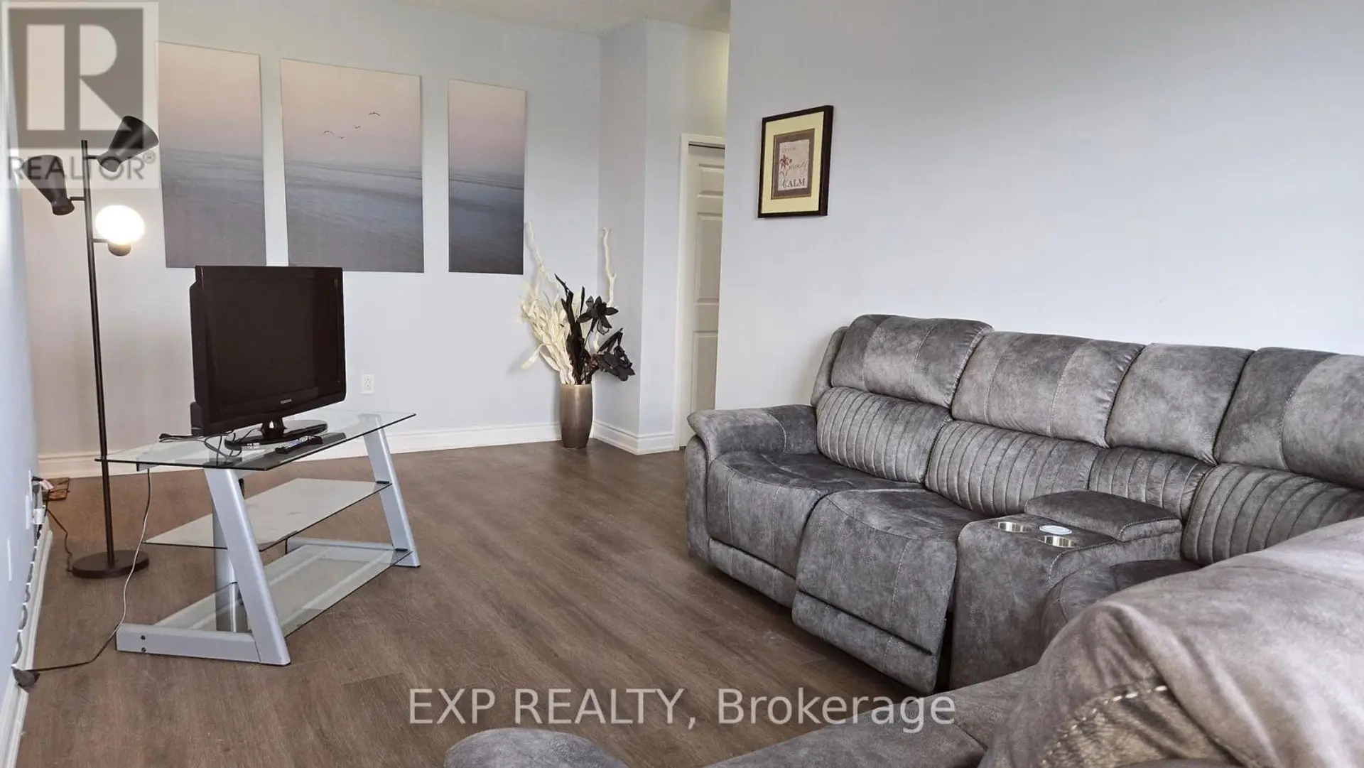 #508 2485 WOKING CRESCENT - Image 4