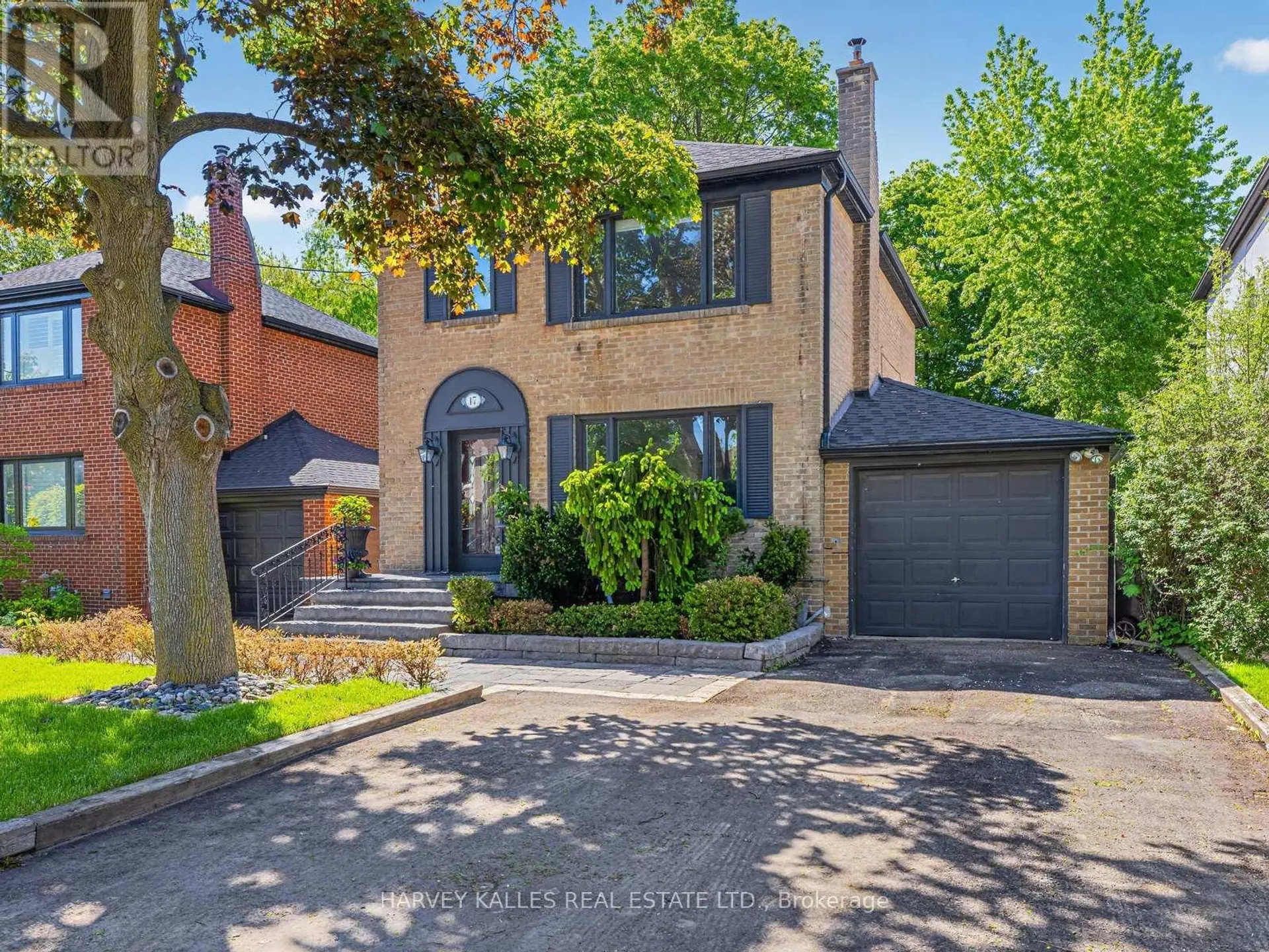 17 EDINBURGH DRIVE - Image 1