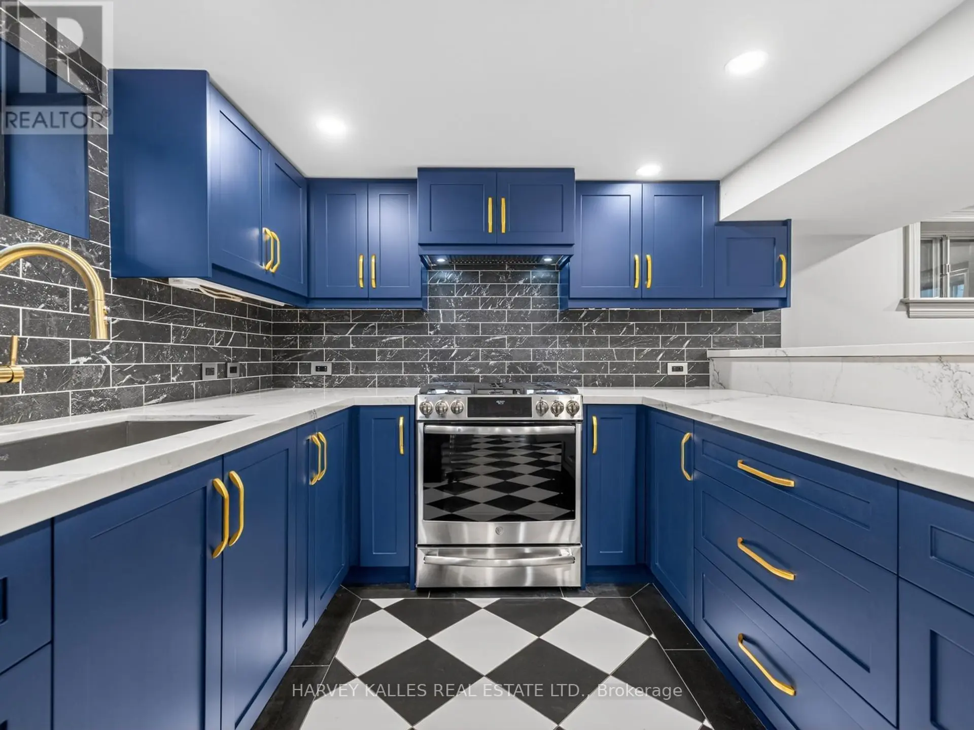 17 EDINBURGH DRIVE - Image 15