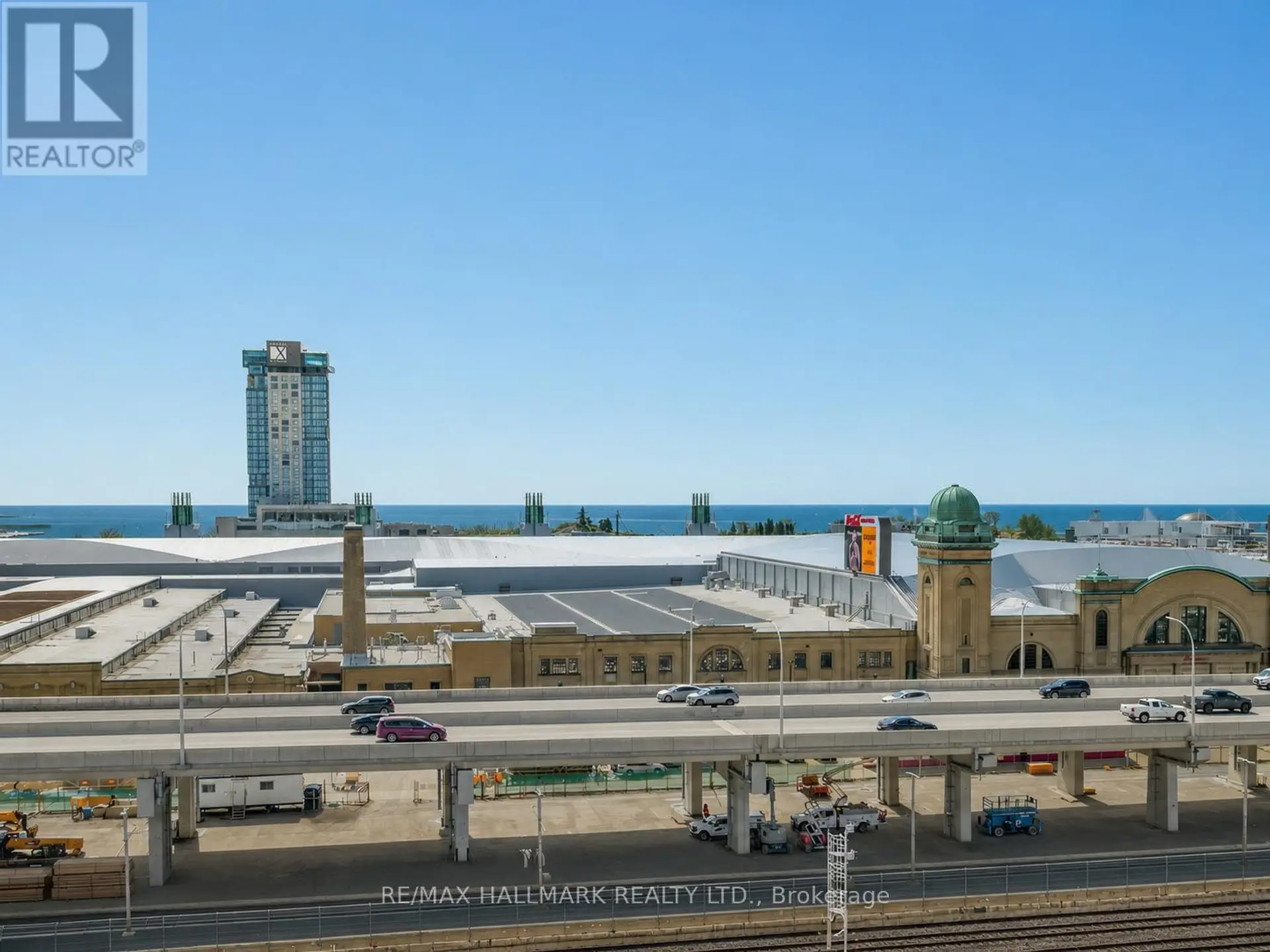 #1004 75 EAST LIBERTY STREET - Image 12