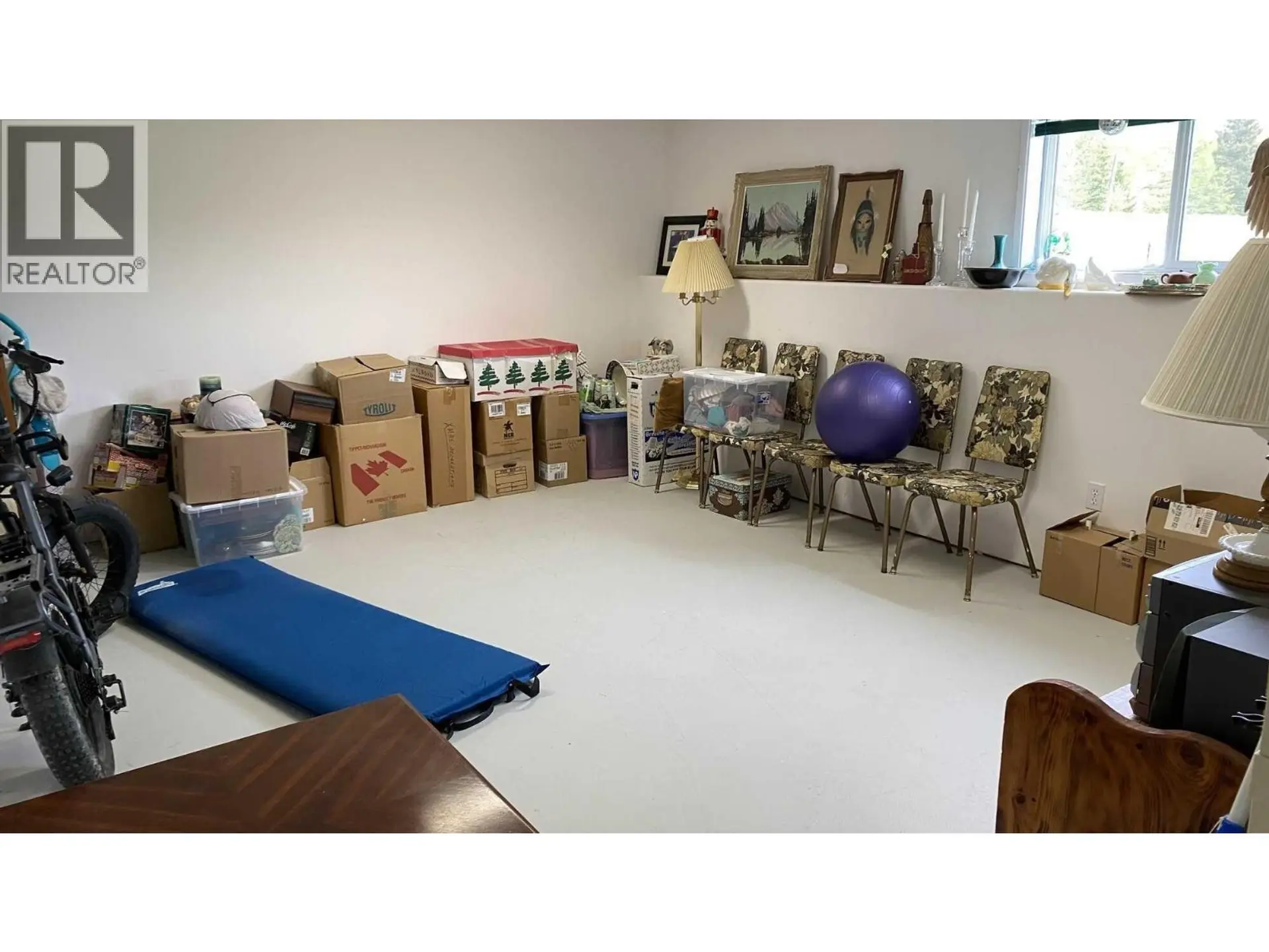 444 CAMERON ROAD - Image 20
